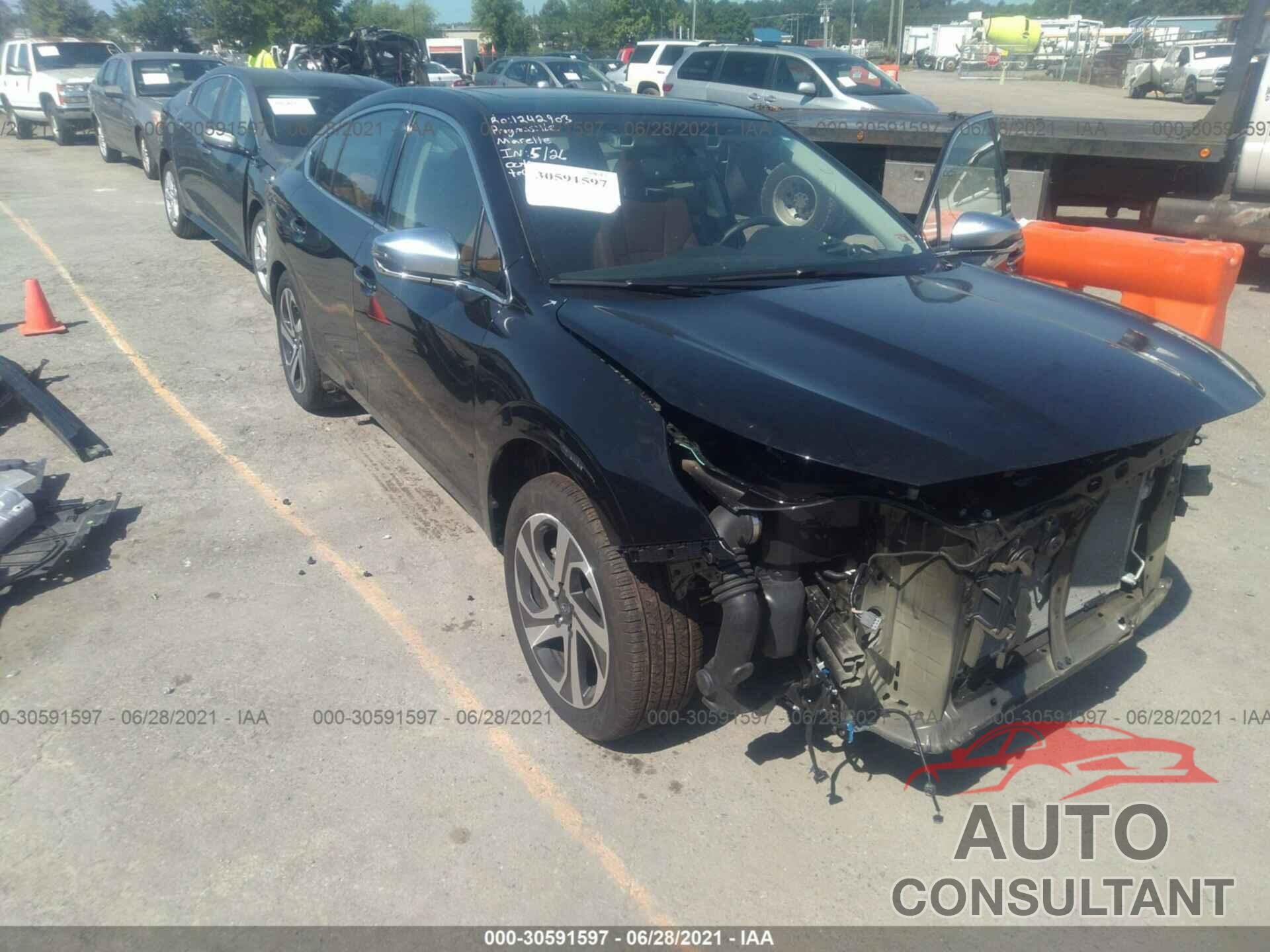 SUBARU LEGACY 2021 - 4S3BWGP6XM3004507