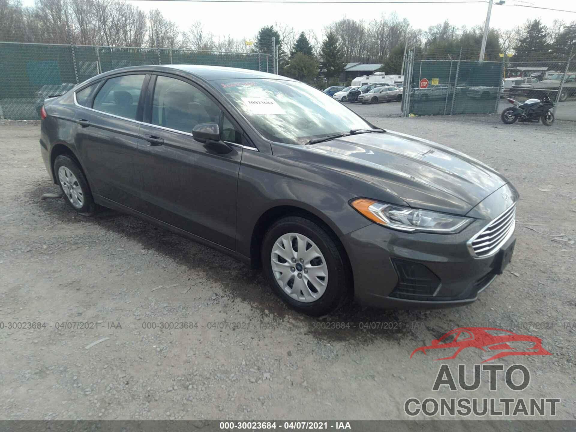 FORD FUSION 2019 - 3FA6P0G75KR196292