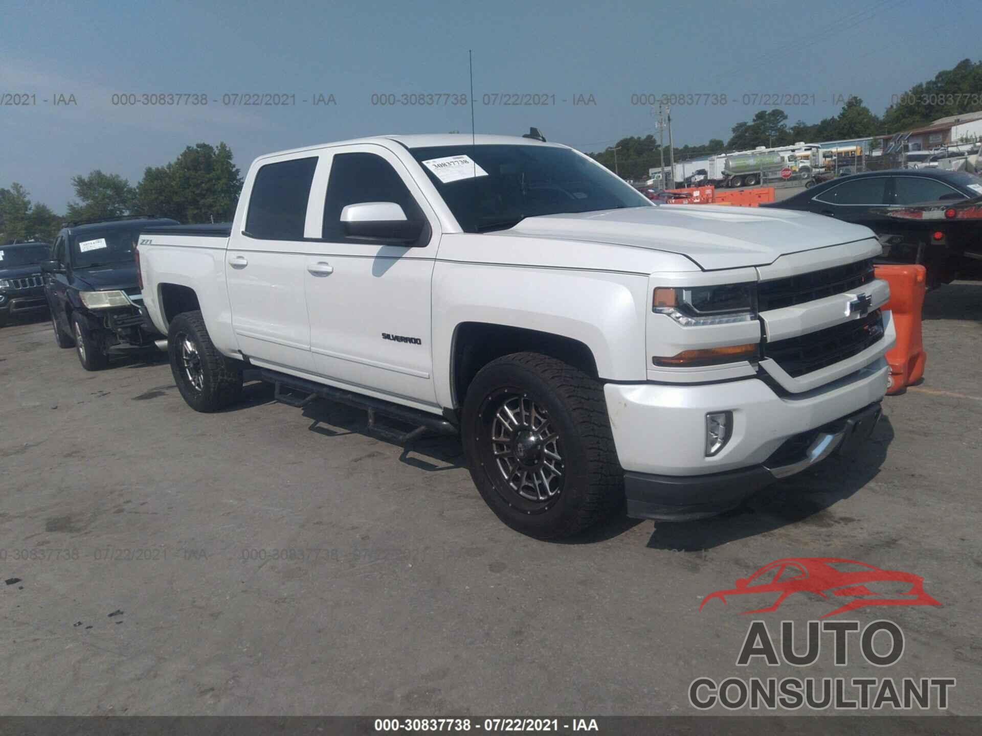 CHEVROLET SILVERADO 1500 2018 - 3GCUKRECXJG126009