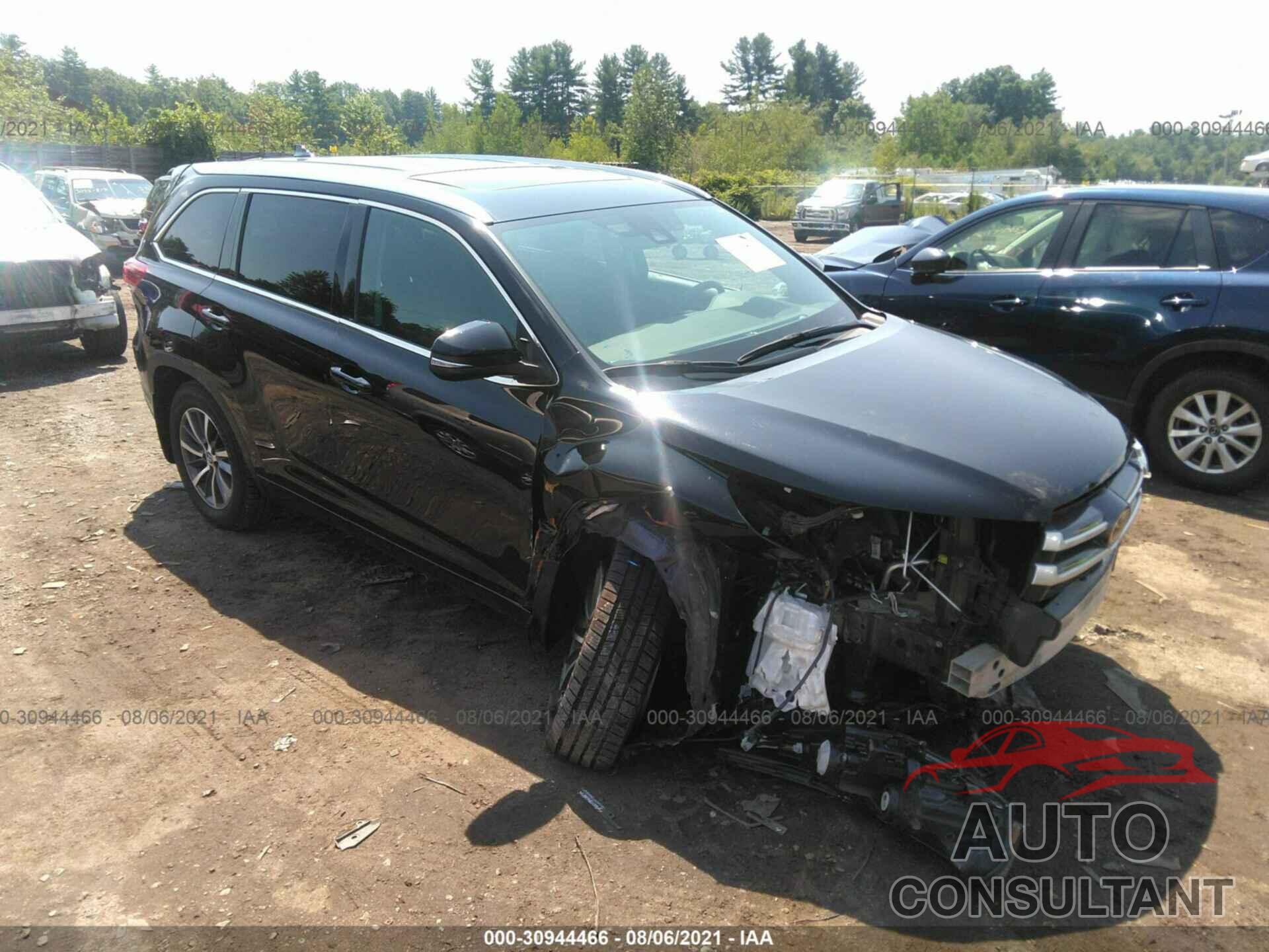 TOYOTA HIGHLANDER 2017 - 5TDJZRFH7HS433965