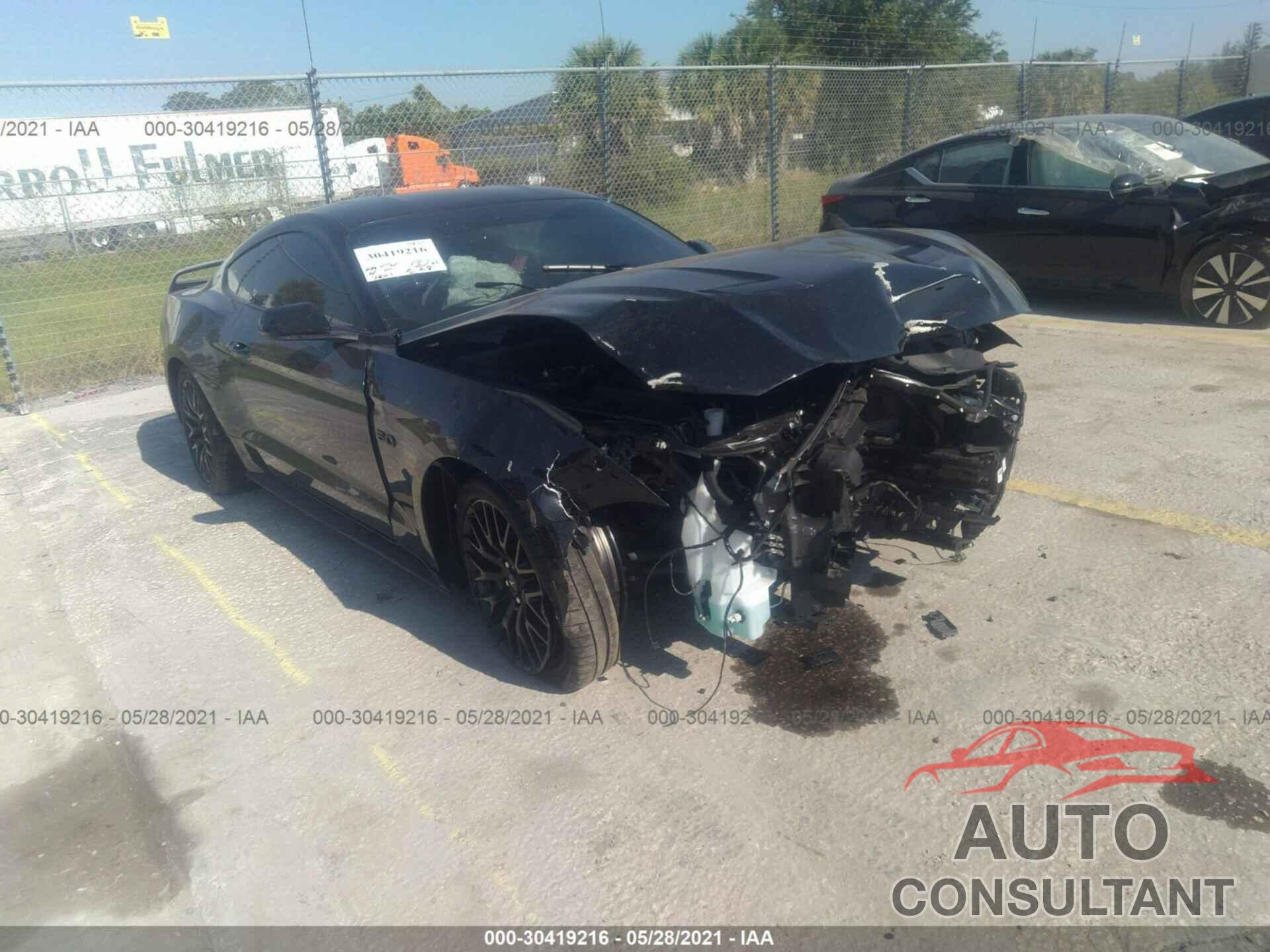 FORD MUSTANG 2019 - 1FA6P8CF5K5160892