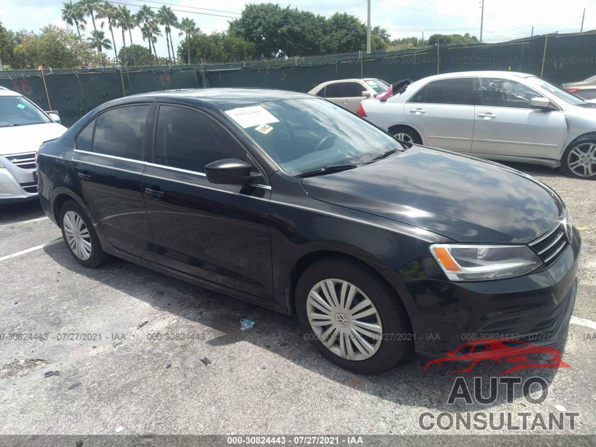 VOLKSWAGEN JETTA 2017 - 3VW2B7AJ2HM214612