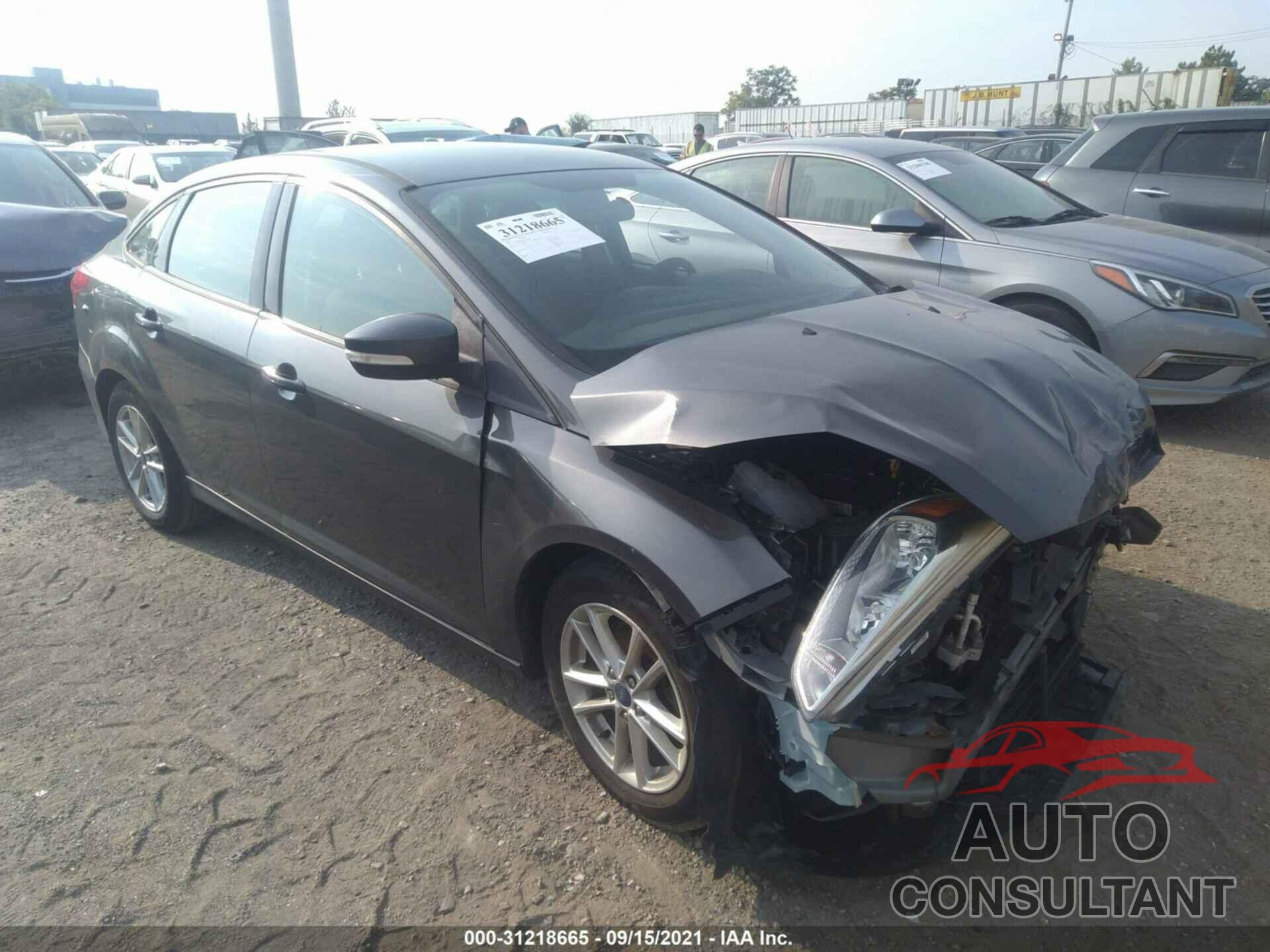 FORD FOCUS 2017 - 1FADP3F24HL311681