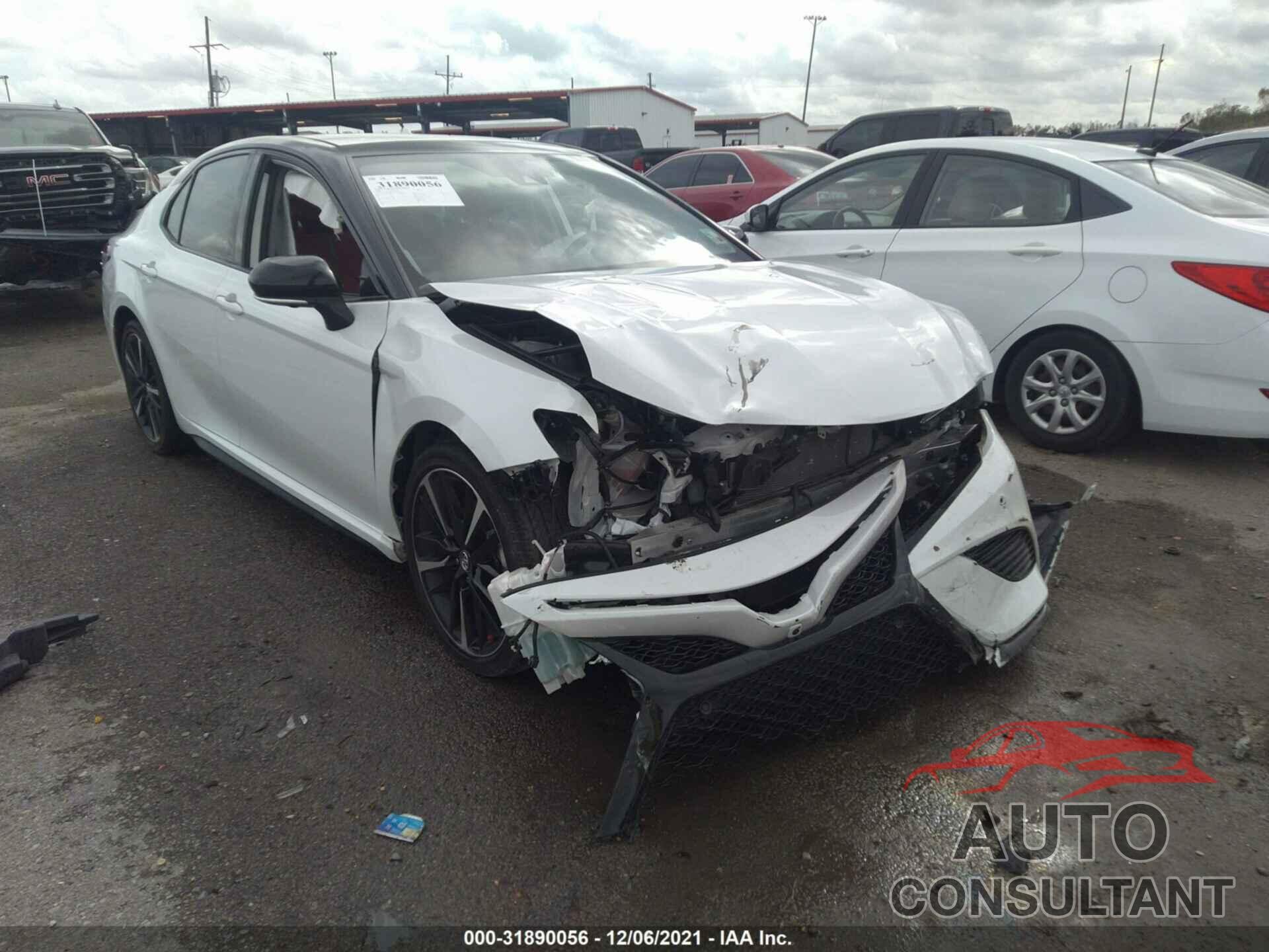 TOYOTA CAMRY 2020 - 4T1KZ1AK2LU034583