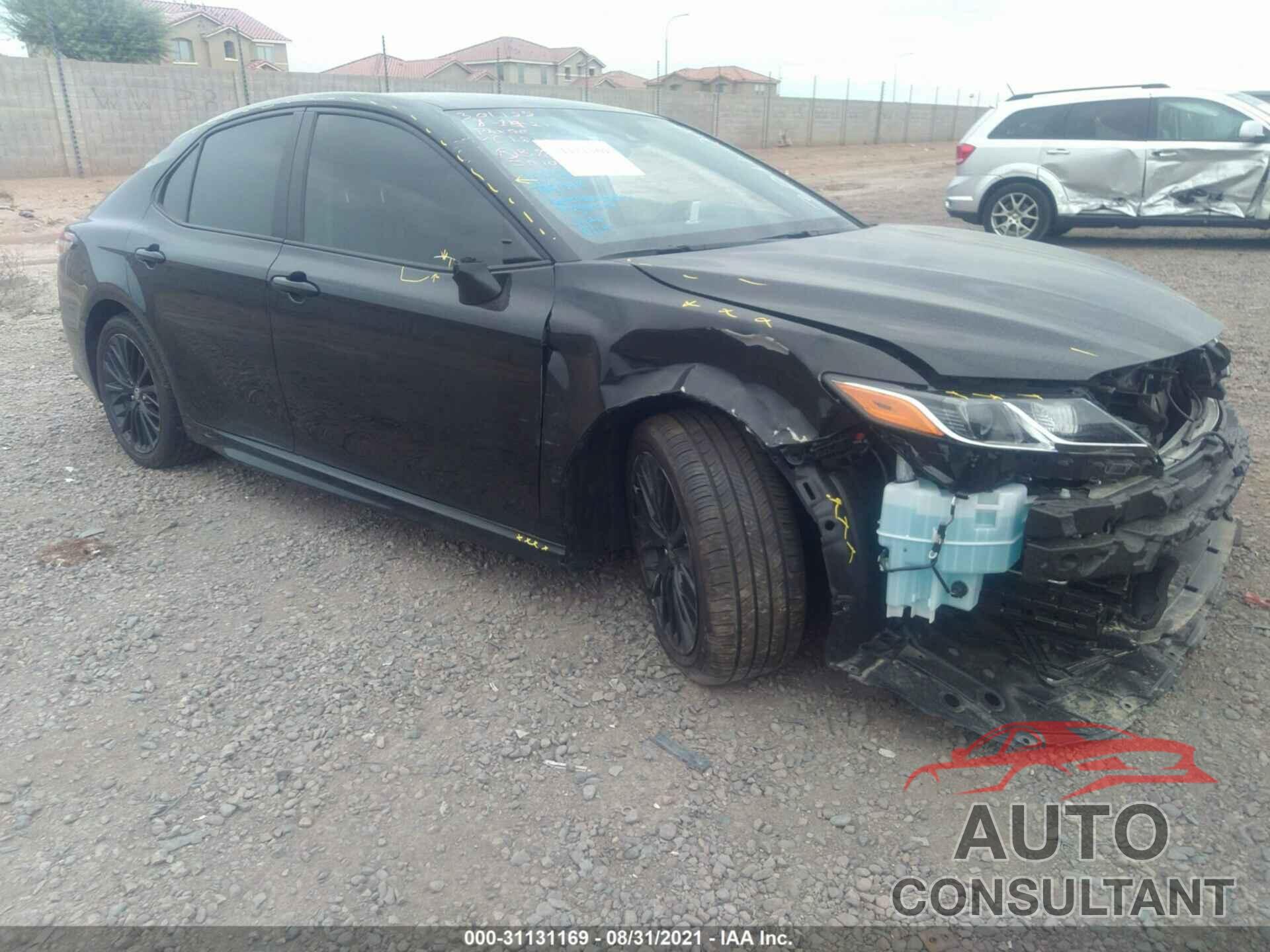 TOYOTA CAMRY 2020 - 4T1G11BK2LU018122