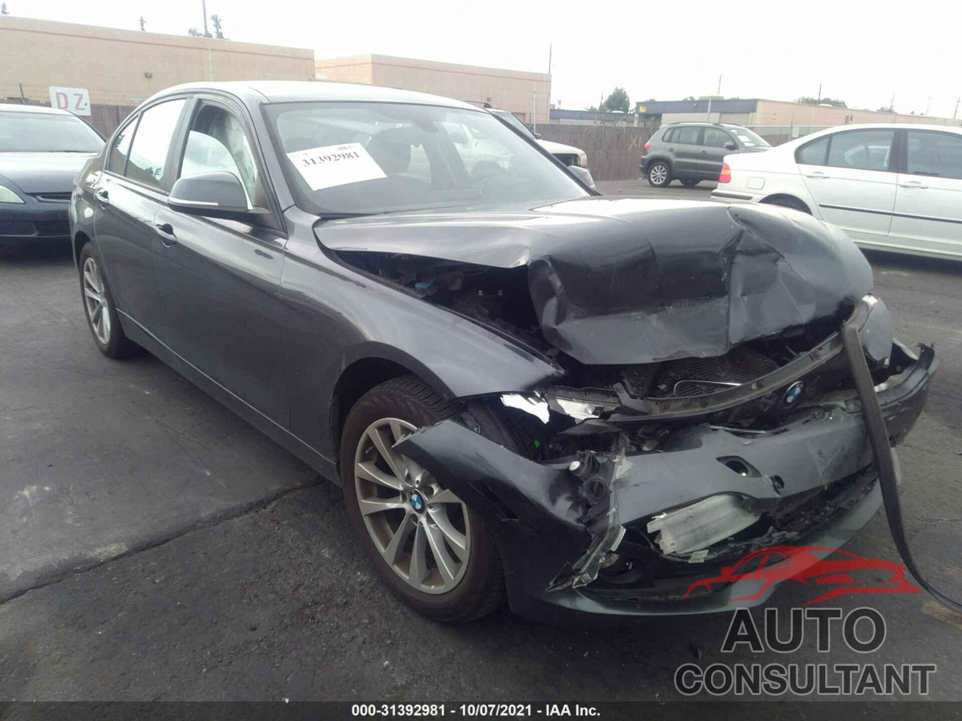 BMW 3 SERIES 2016 - WBA8A9C52GK619156