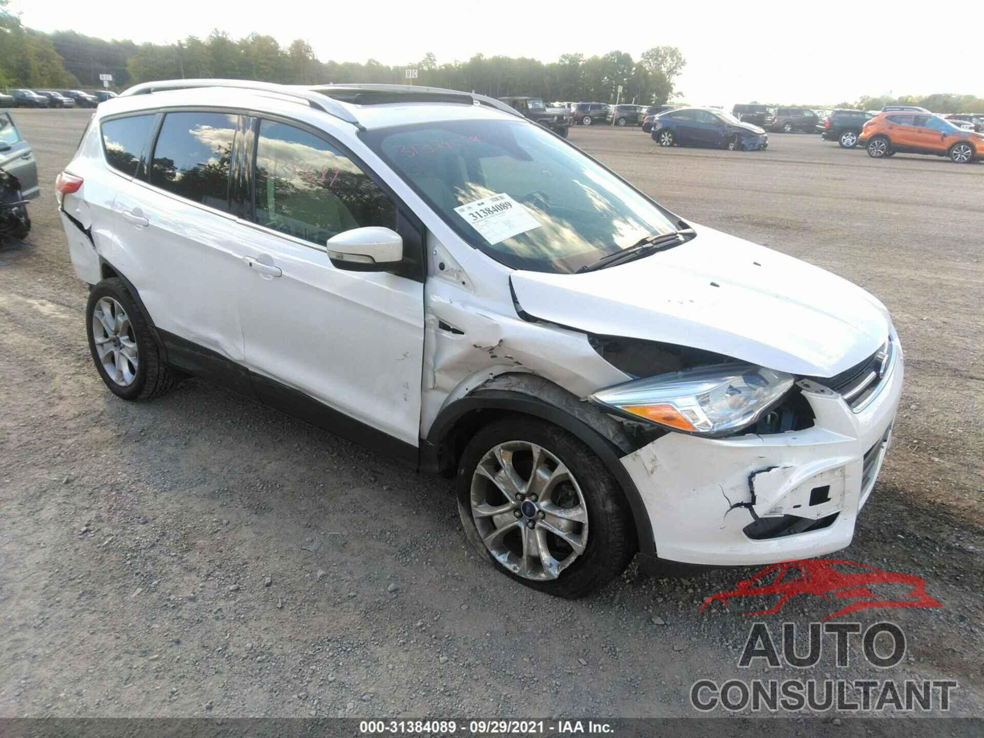 FORD ESCAPE 2016 - 1FMCU9J95GUC21997