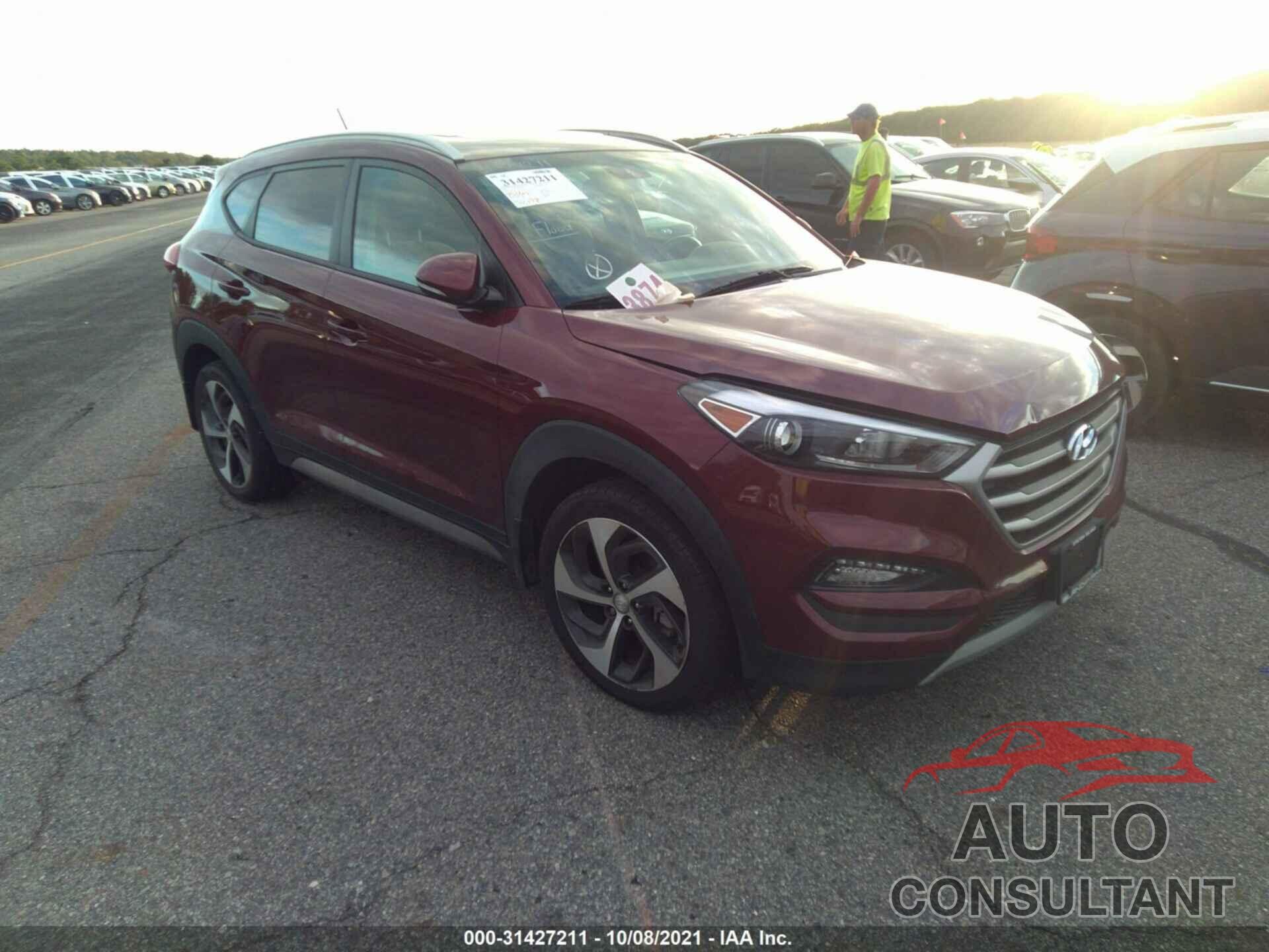 HYUNDAI TUCSON 2017 - KM8J3CA20HU264512