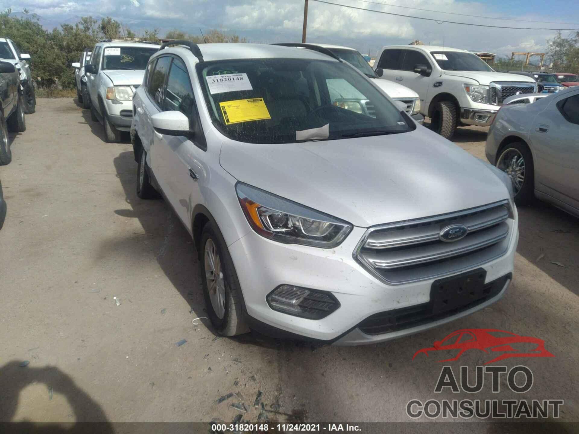 FORD ESCAPE 2017 - 1FMCU0G92HUB45997