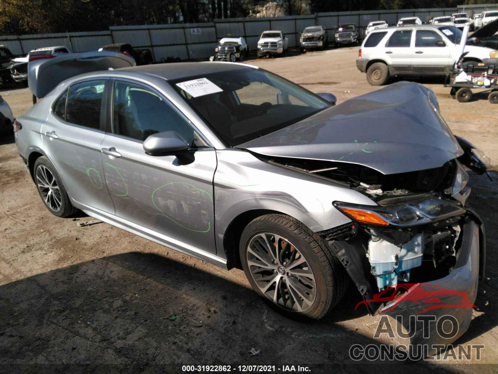 TOYOTA CAMRY 2019 - 4T1B11HK0KU266501