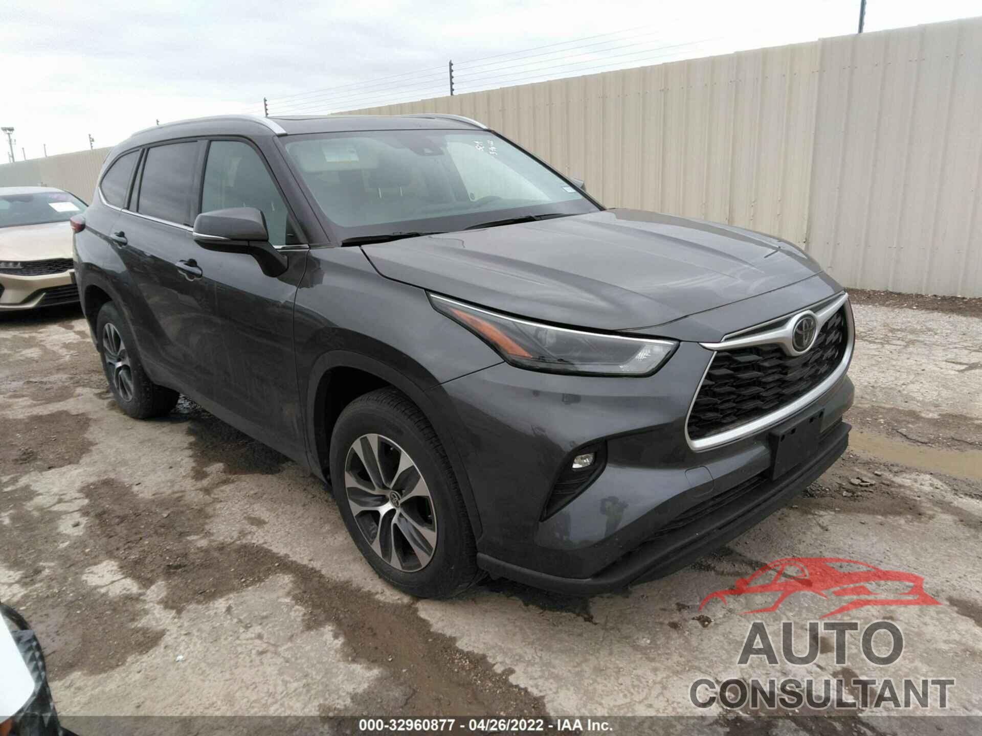 TOYOTA HIGHLANDER 2022 - 5TDGZRAH9NS540366