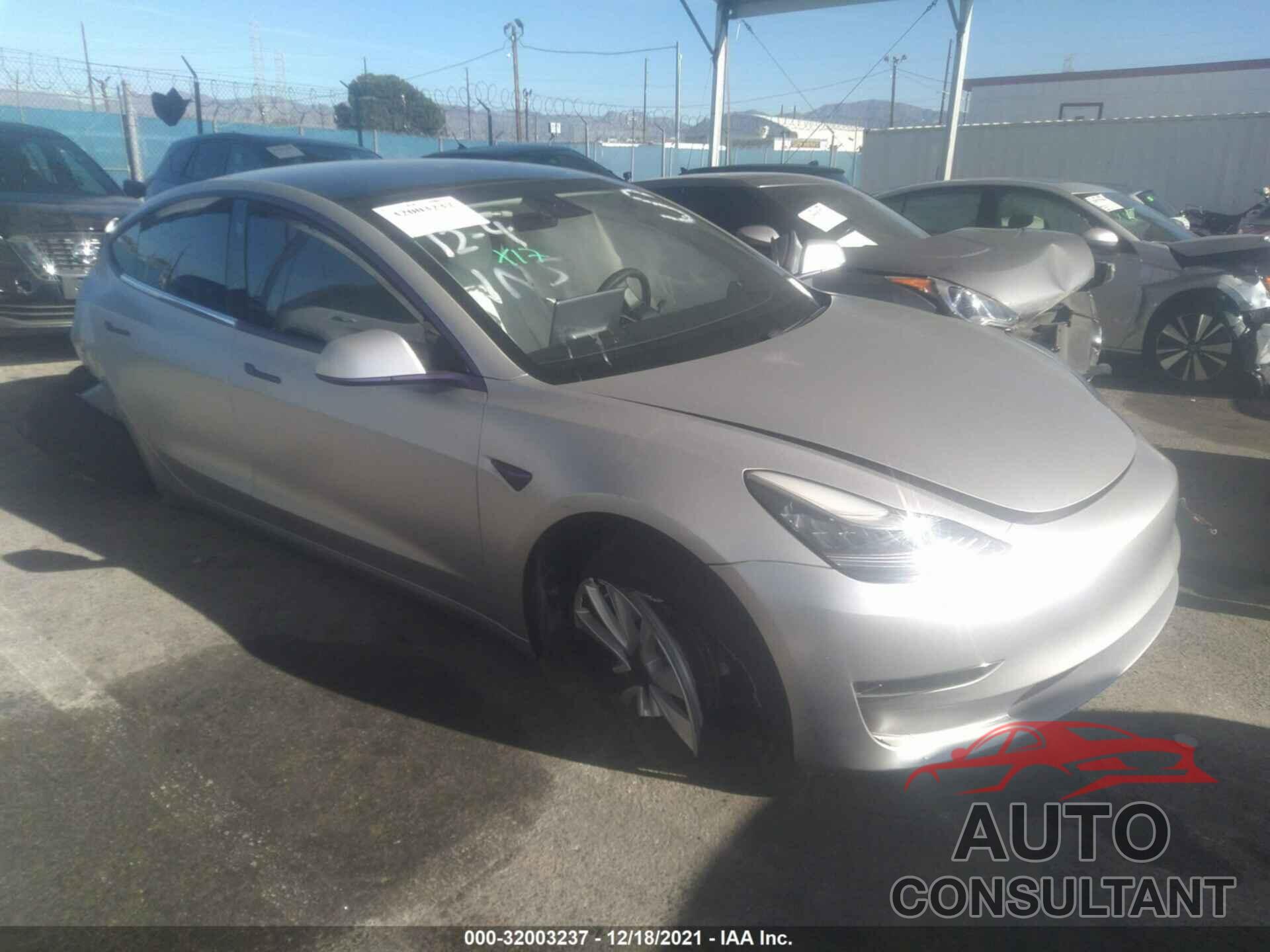 TESLA MODEL 3 2019 - 5YJ3E1EA0KF486898