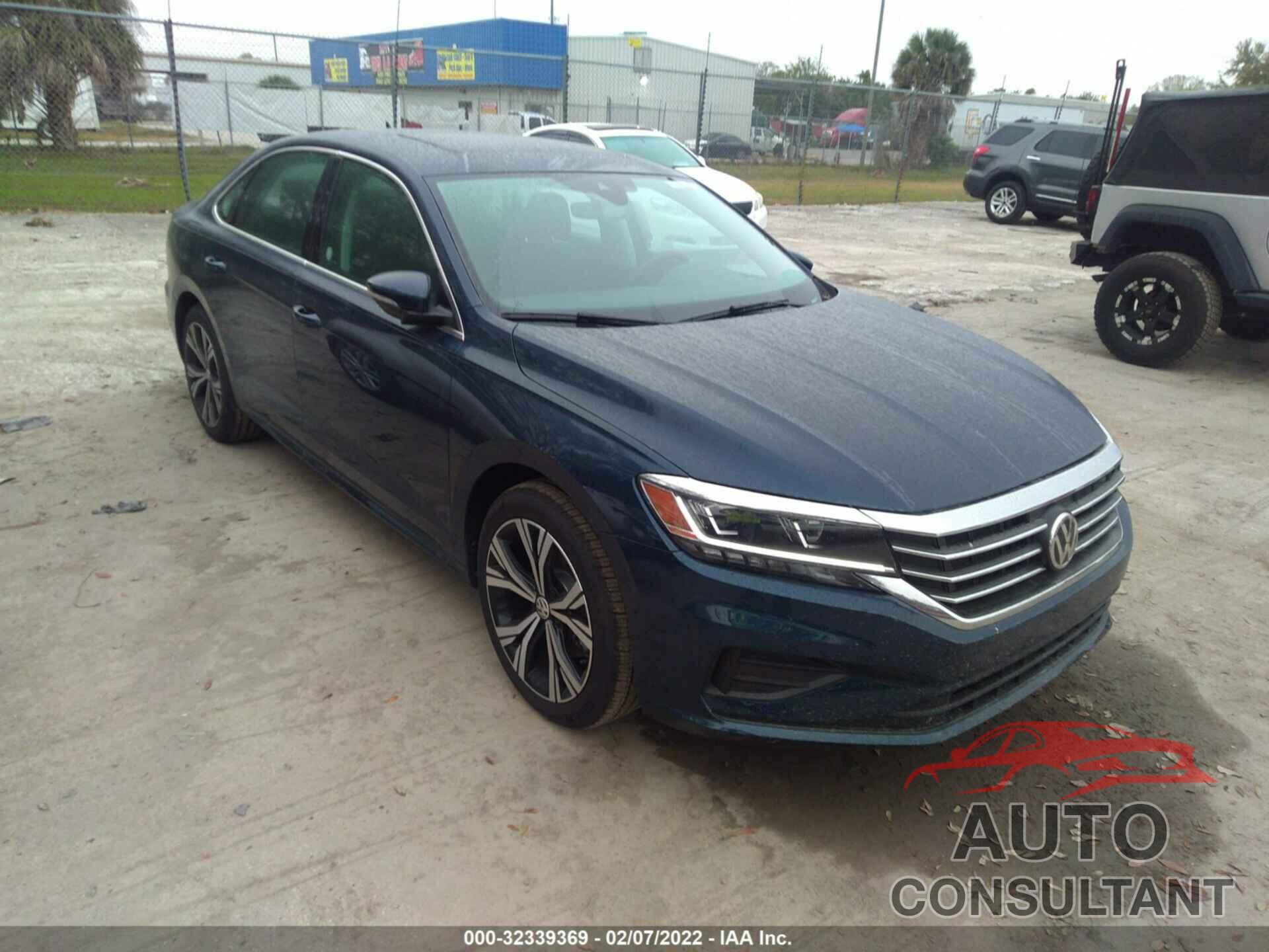 VOLKSWAGEN PASSAT 2022 - 1VWSA7A35NC007505