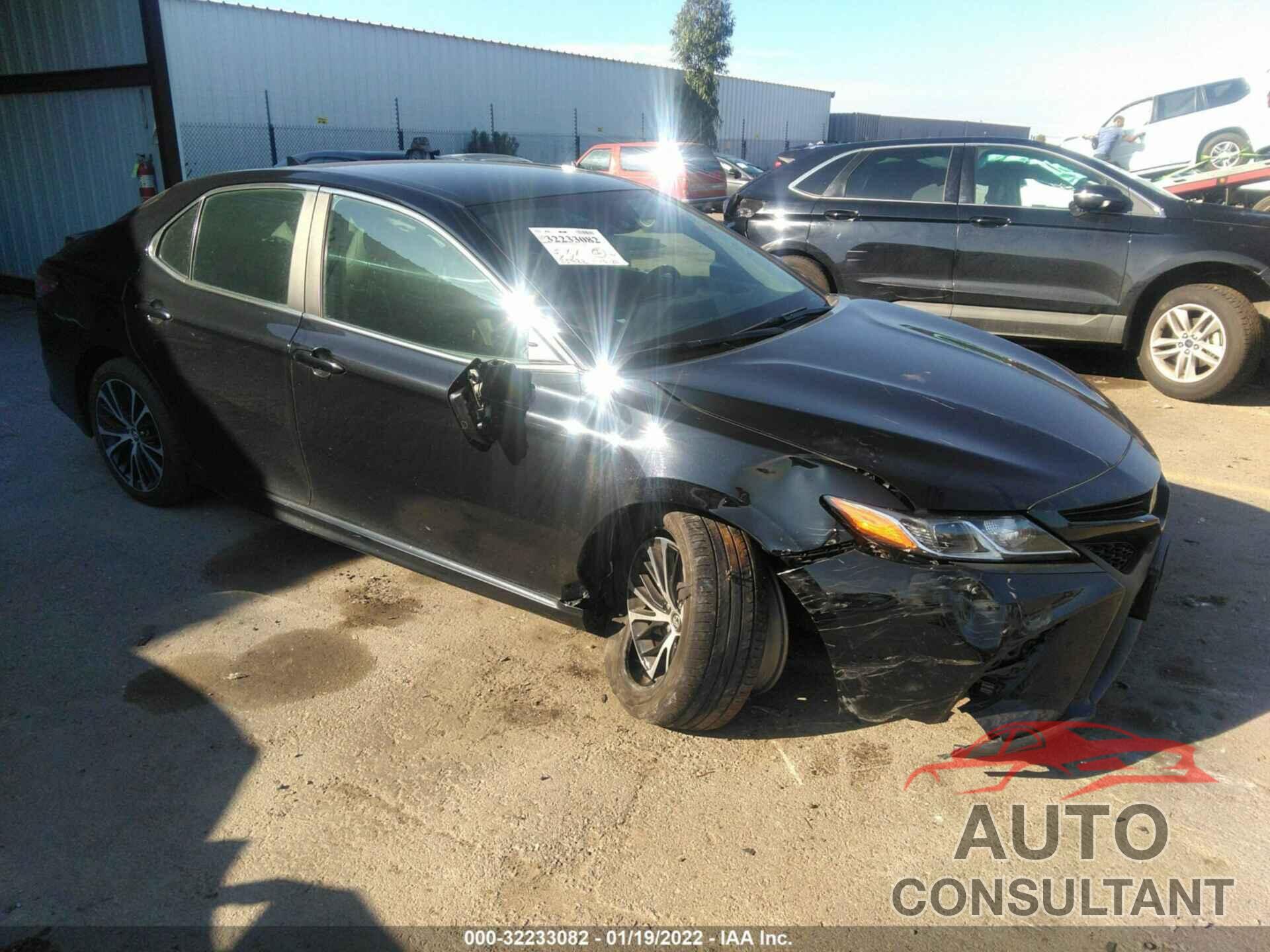 TOYOTA CAMRY 2019 - 4T1B11HK5KU820969