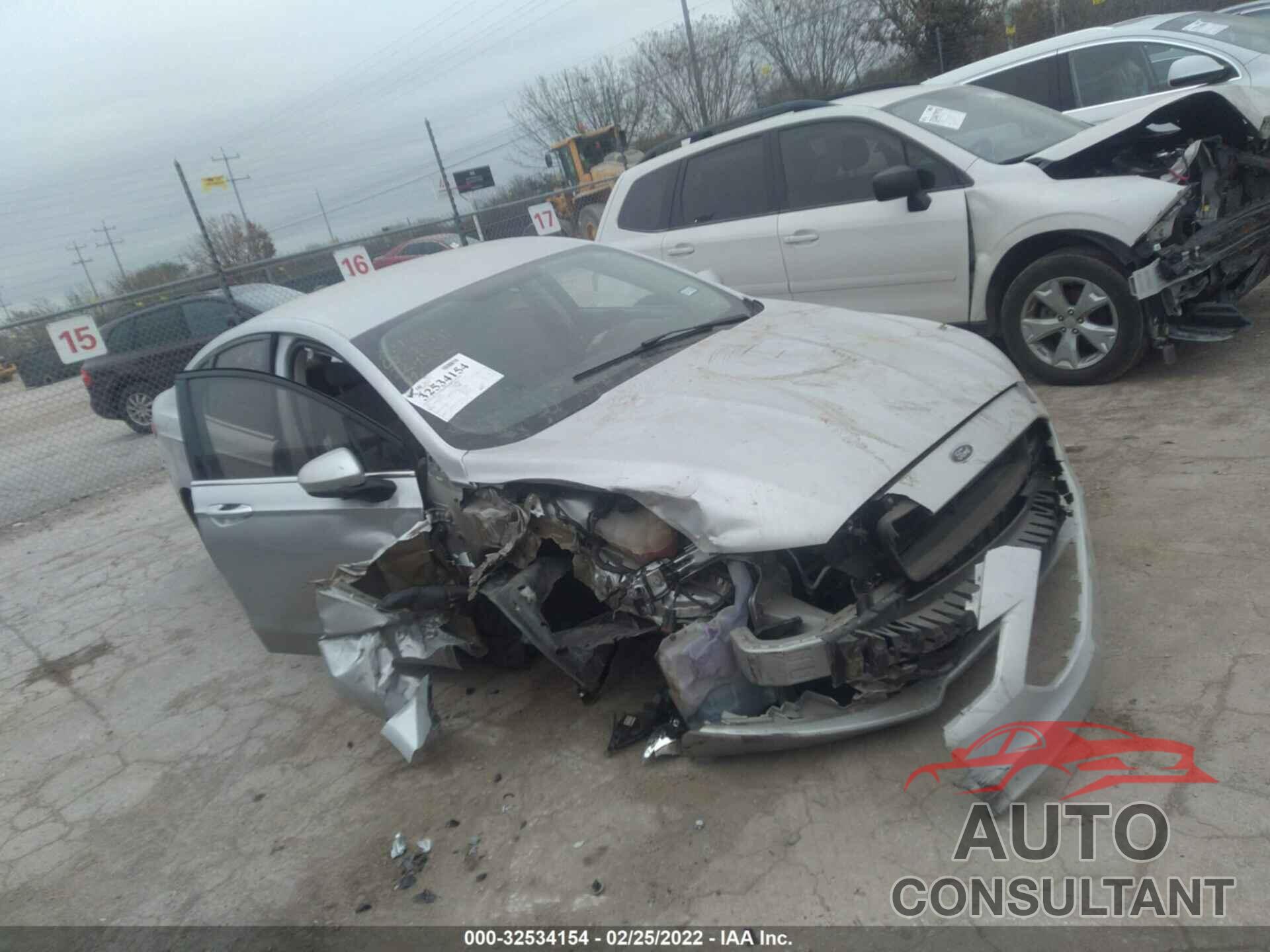 FORD FUSION 2017 - 3FA6P0H70HR224555