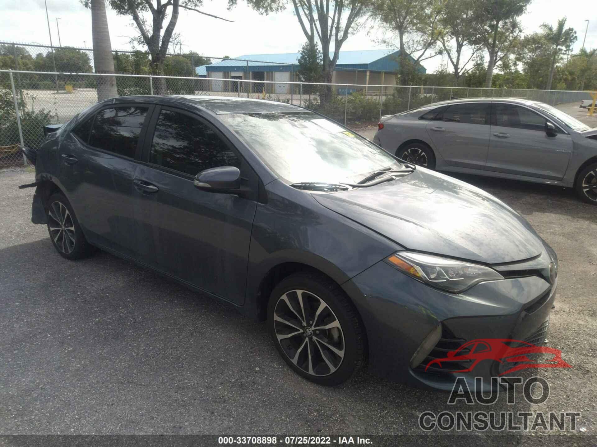 TOYOTA COROLLA 2018 - 5YFBURHE9JP811188