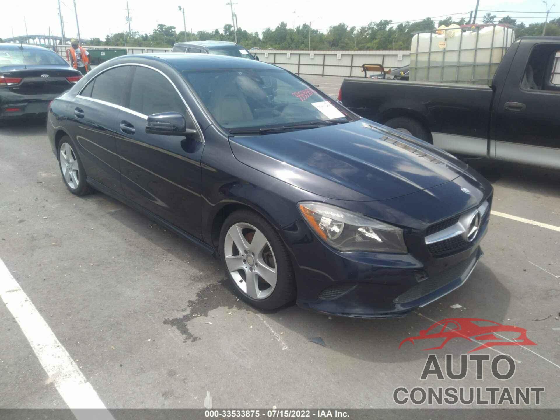 MERCEDES-BENZ CLA 2017 - WDDSJ4EB5HN412152
