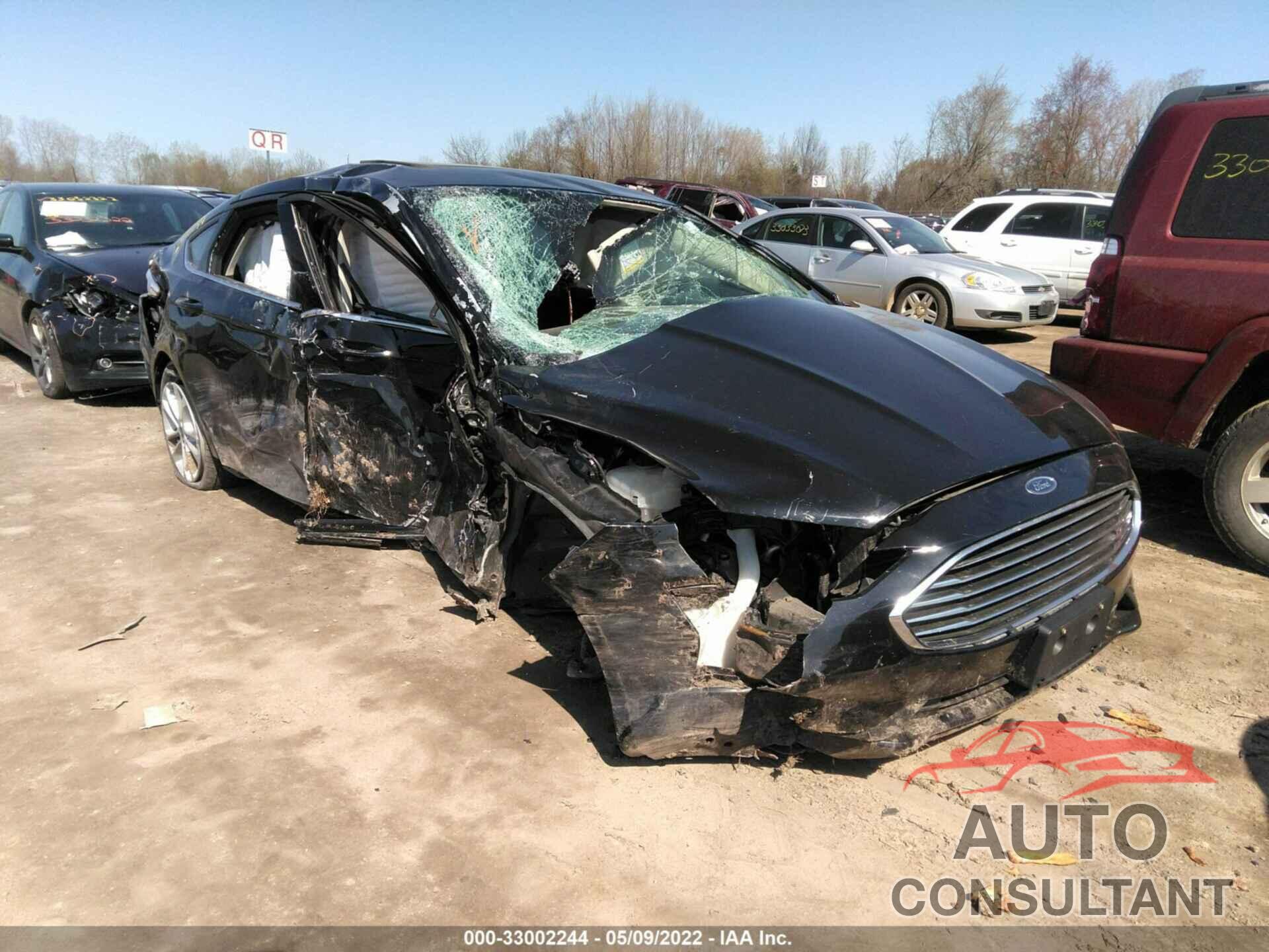 FORD FUSION HYBRID 2019 - 3FA6P0LU3KR120534