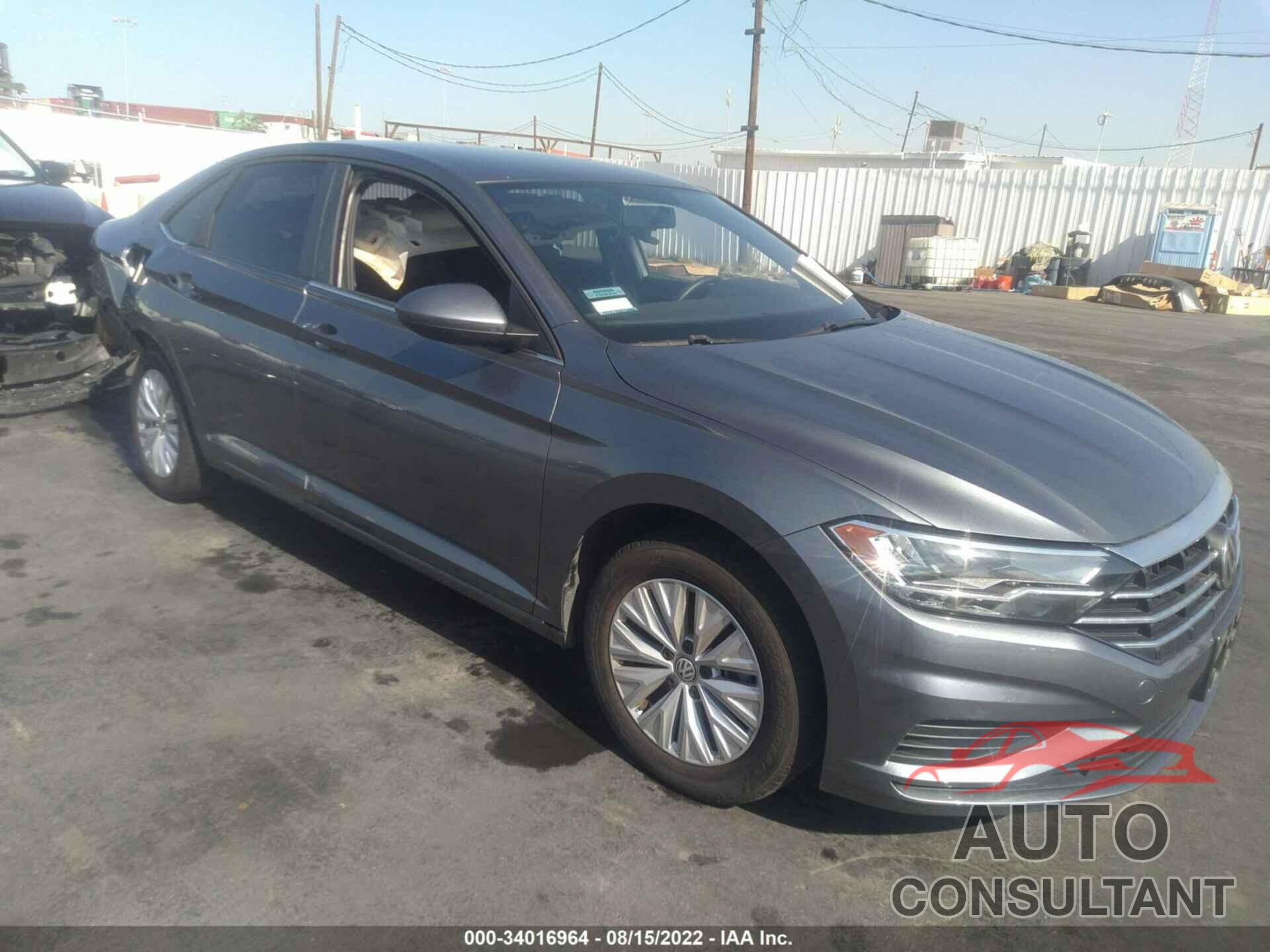 VOLKSWAGEN JETTA 2020 - 3VWN57BU5LM008299