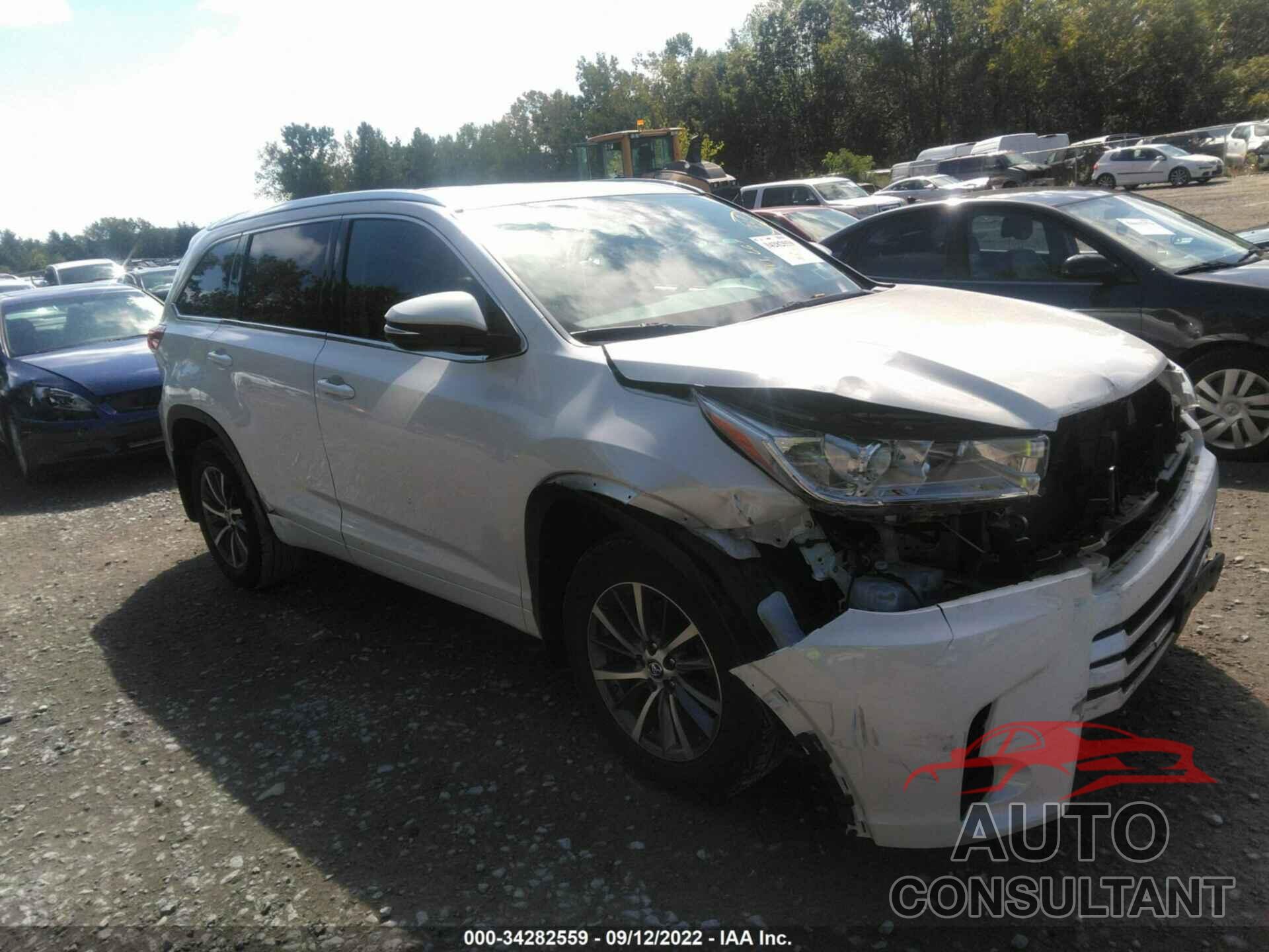 TOYOTA HIGHLANDER 2018 - 5TDJZRFH7JS546059