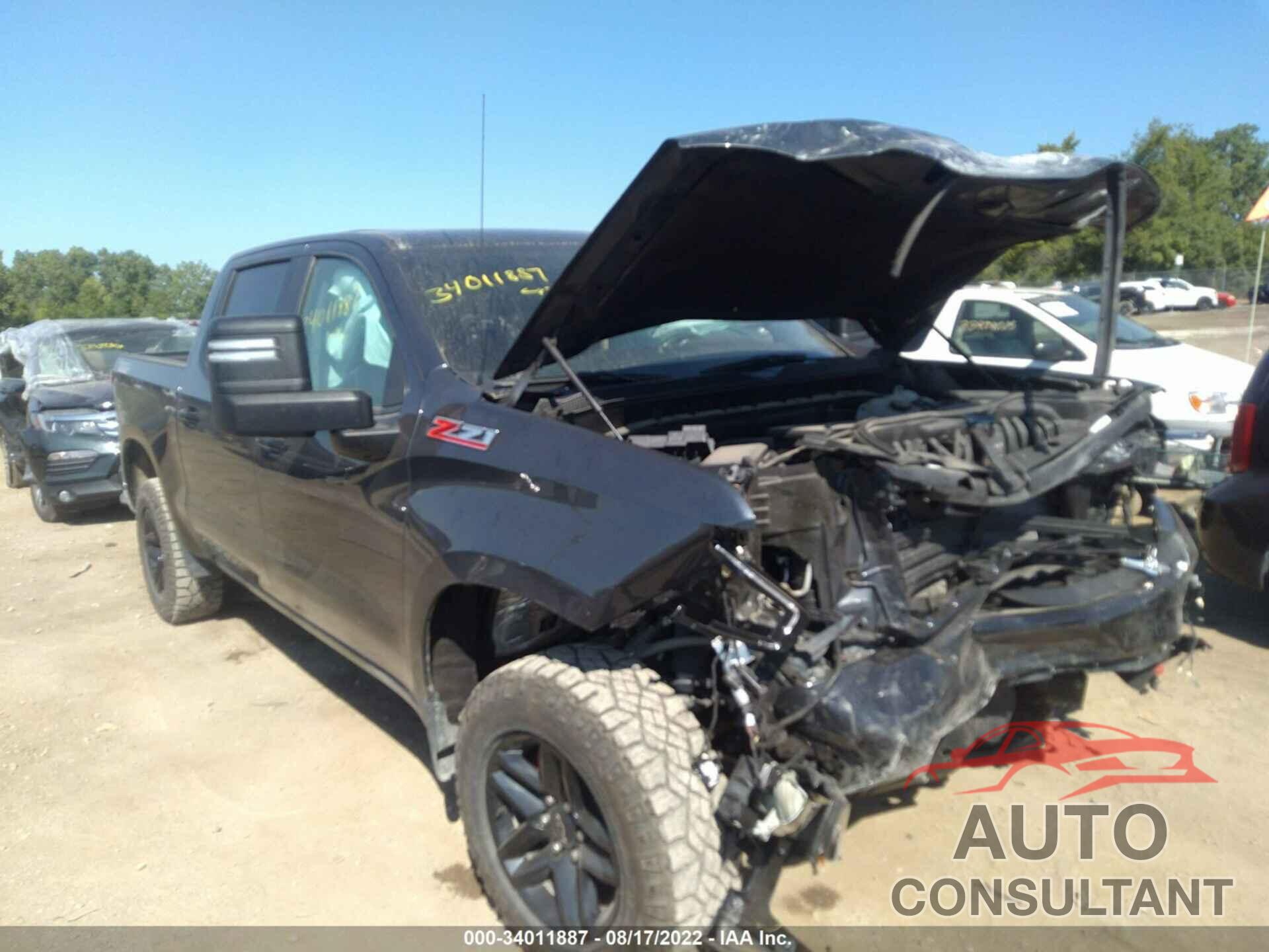 CHEVROLET SILVERADO 1500 2021 - 1GCPYFEL7MZ242427