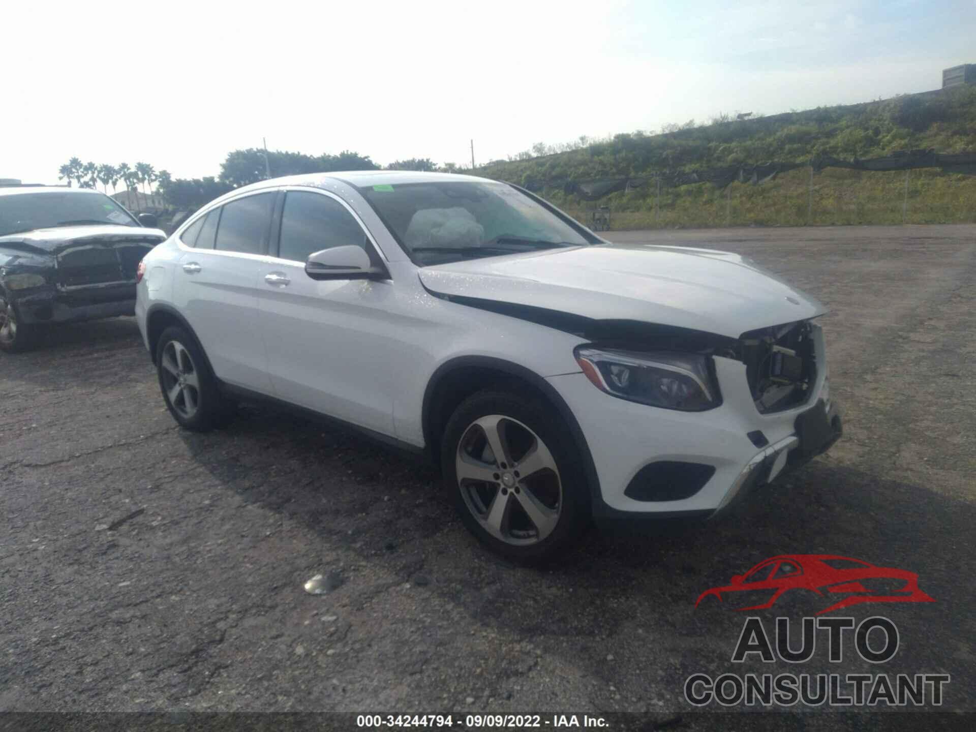 MERCEDES-BENZ GLC 2017 - WDC0J4KB2HF187666