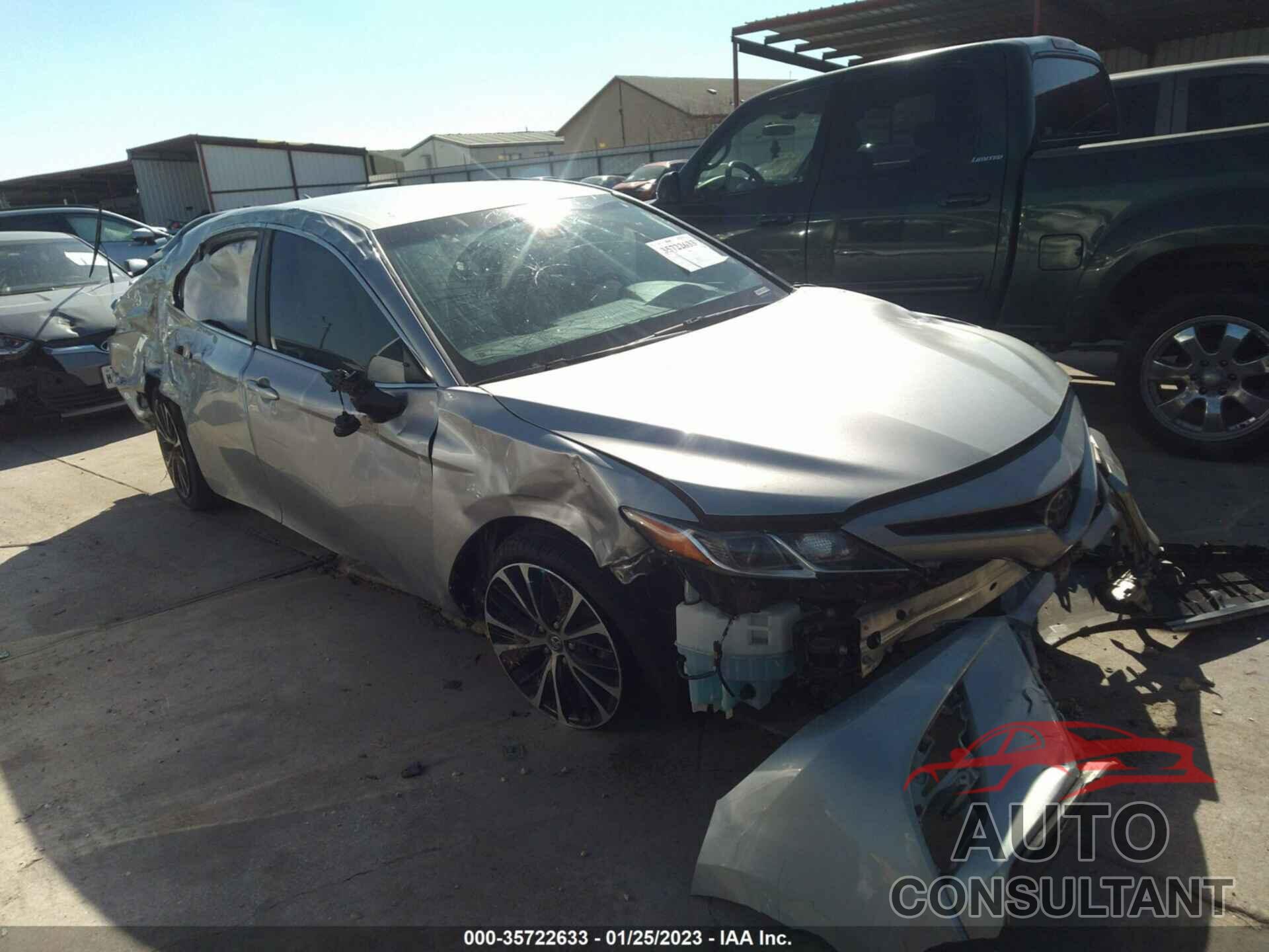 TOYOTA CAMRY 2019 - 4T1B11HK8KU168638