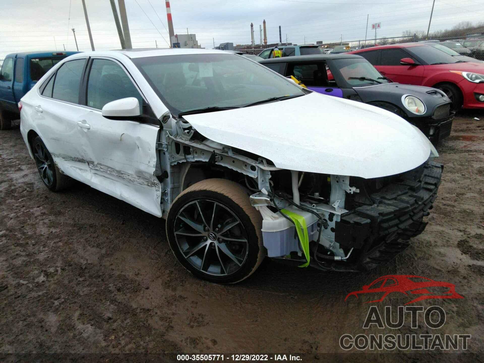 TOYOTA CAMRY 2016 - 4T1BF1FK8GU524968