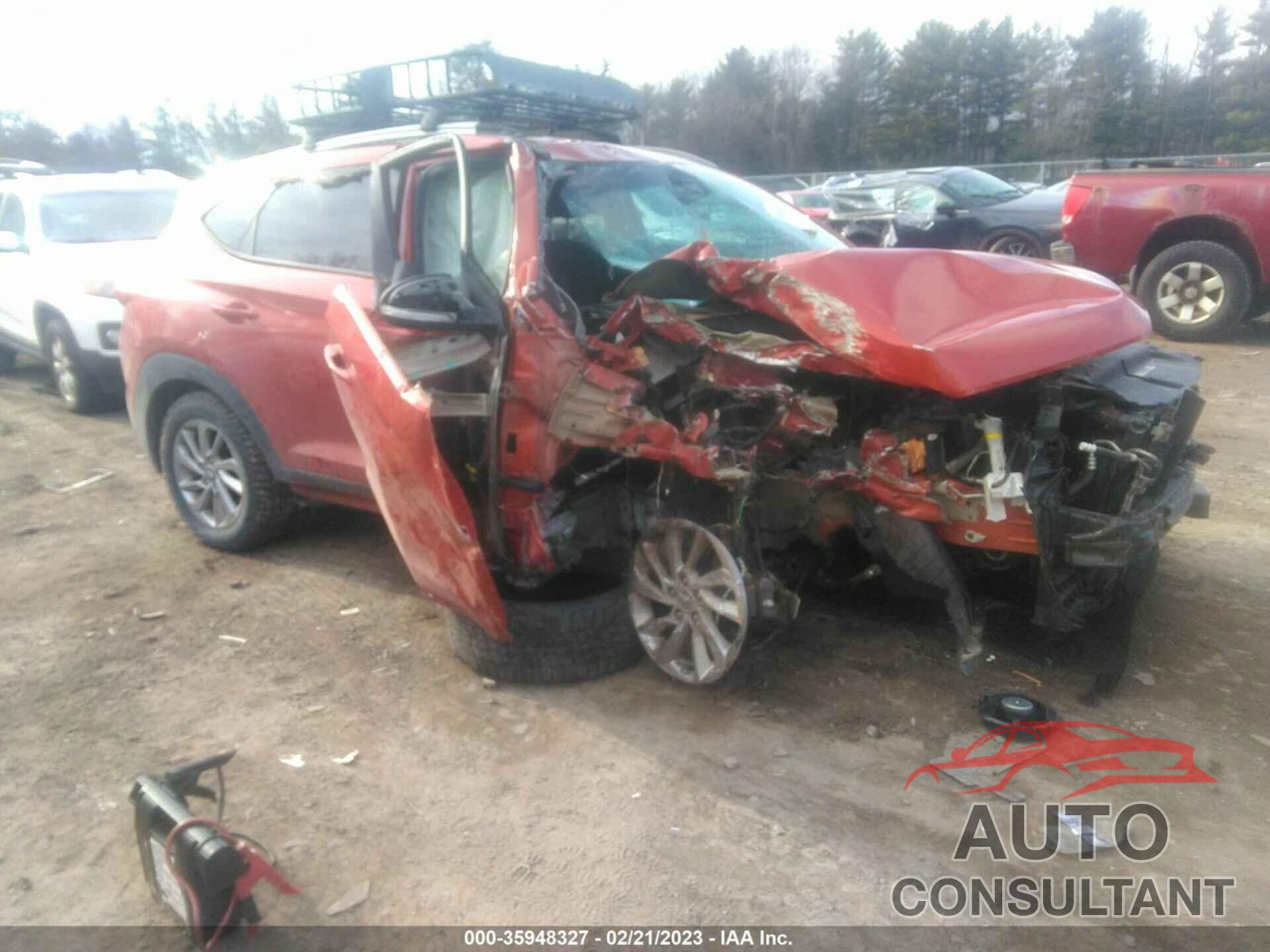 HYUNDAI TUCSON 2017 - KM8J3CA25HU342475