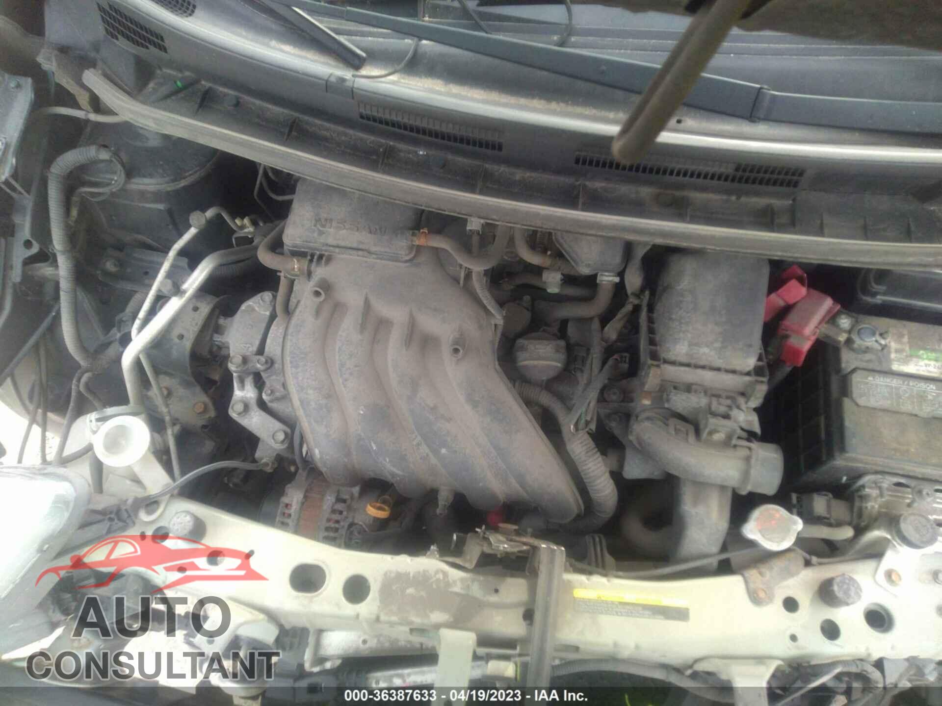 NISSAN VERSA NOTE 2015 - 3N1CE2CP8FL420218