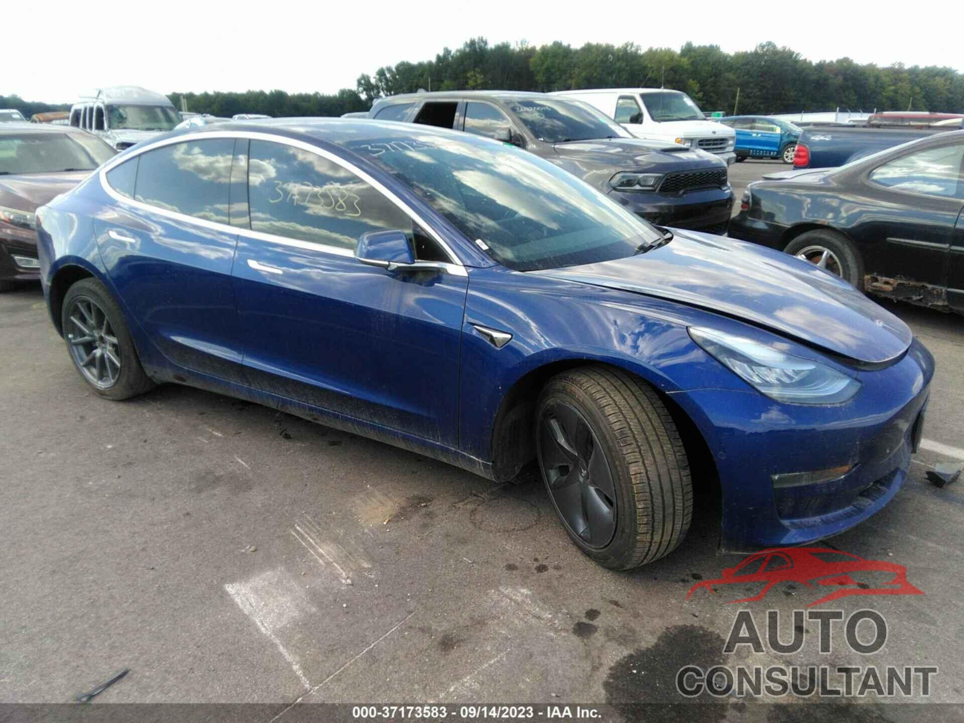 TESLA MODEL 3 2020 - 5YJ3E1EB0LF711217