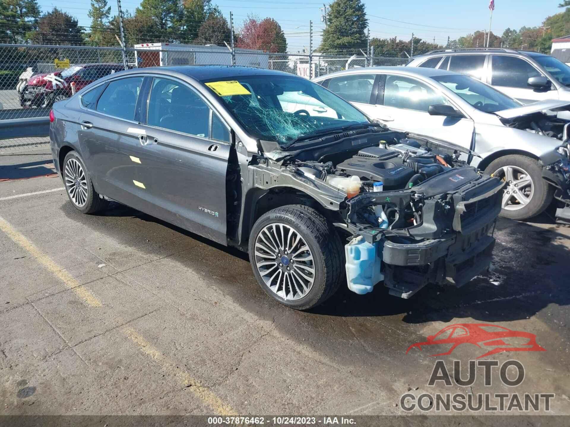 FORD FUSION HYBRID 2018 - 3FA6P0RU3JR194221