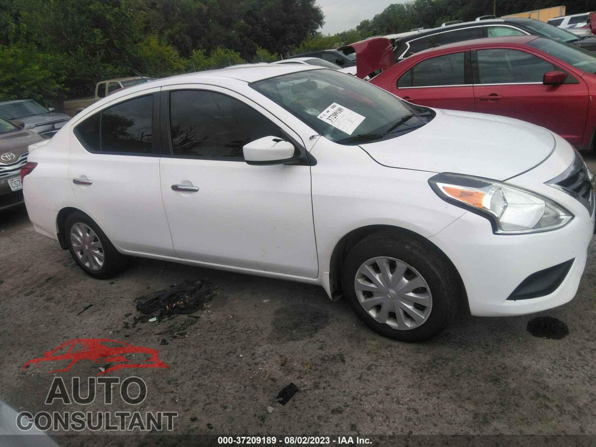 NISSAN VERSA 2017 - 3N1CN7AP1HL886527