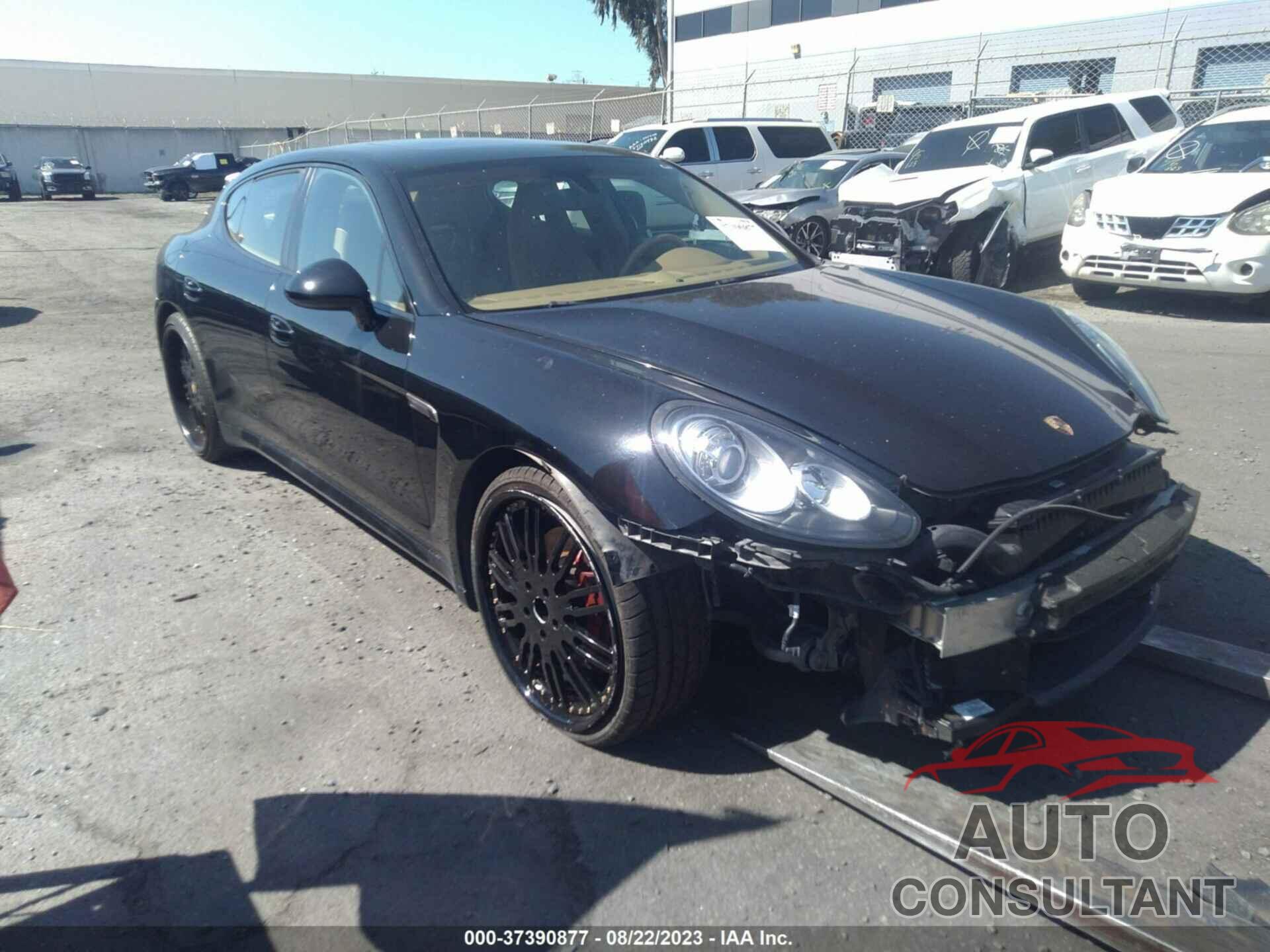 PORSCHE PANAMERA 2014 - WP0AA2A70EL006671