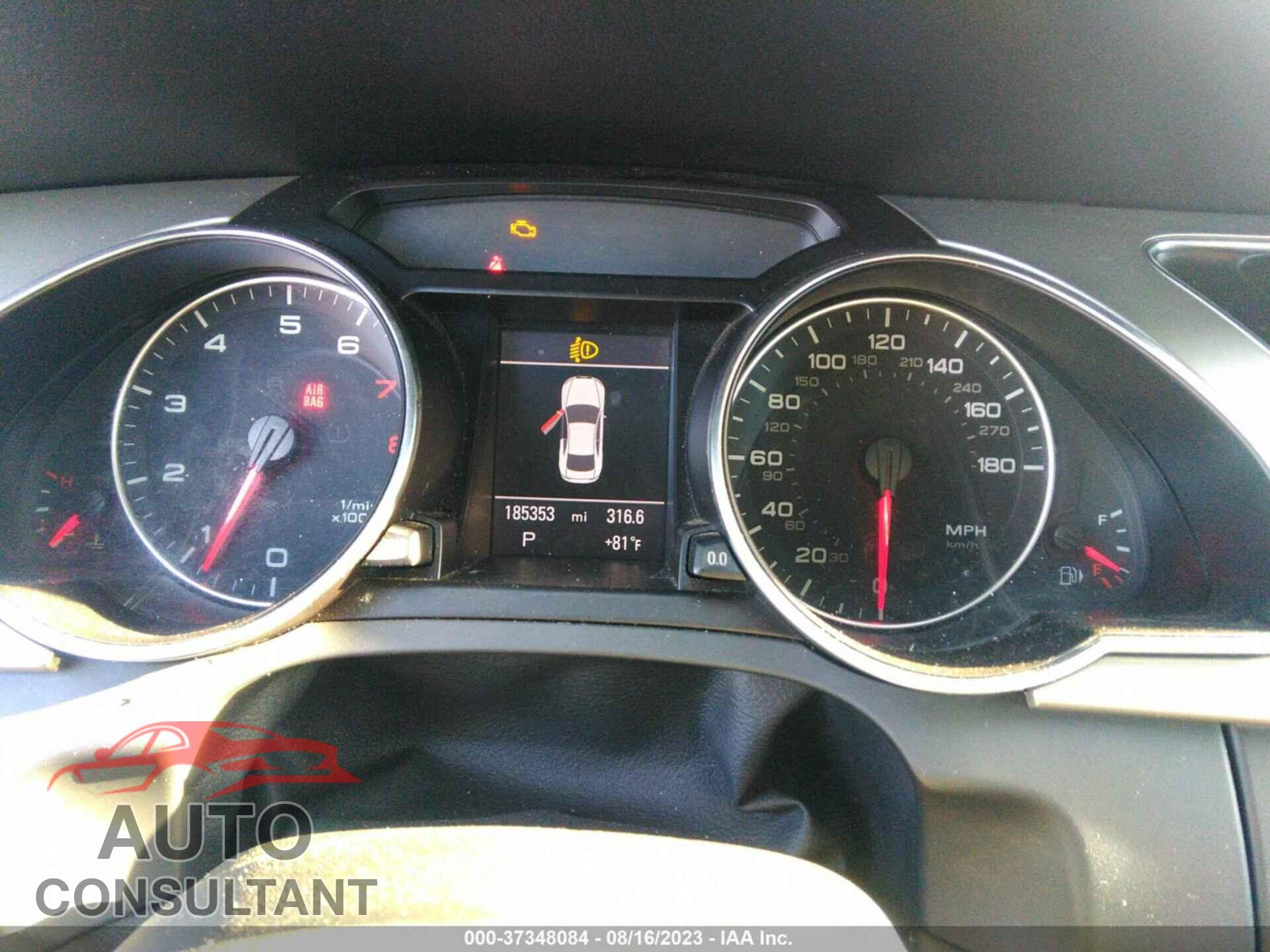 AUDI A5 2011 - WAUWFAFR1BA073473