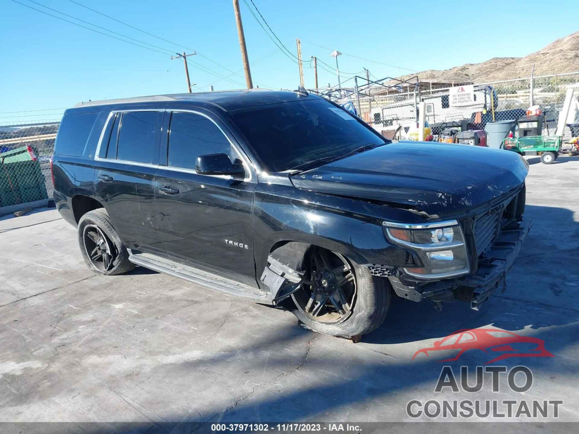 CHEVROLET TAHOE 2017 - 1GNSCBKC4HR187227