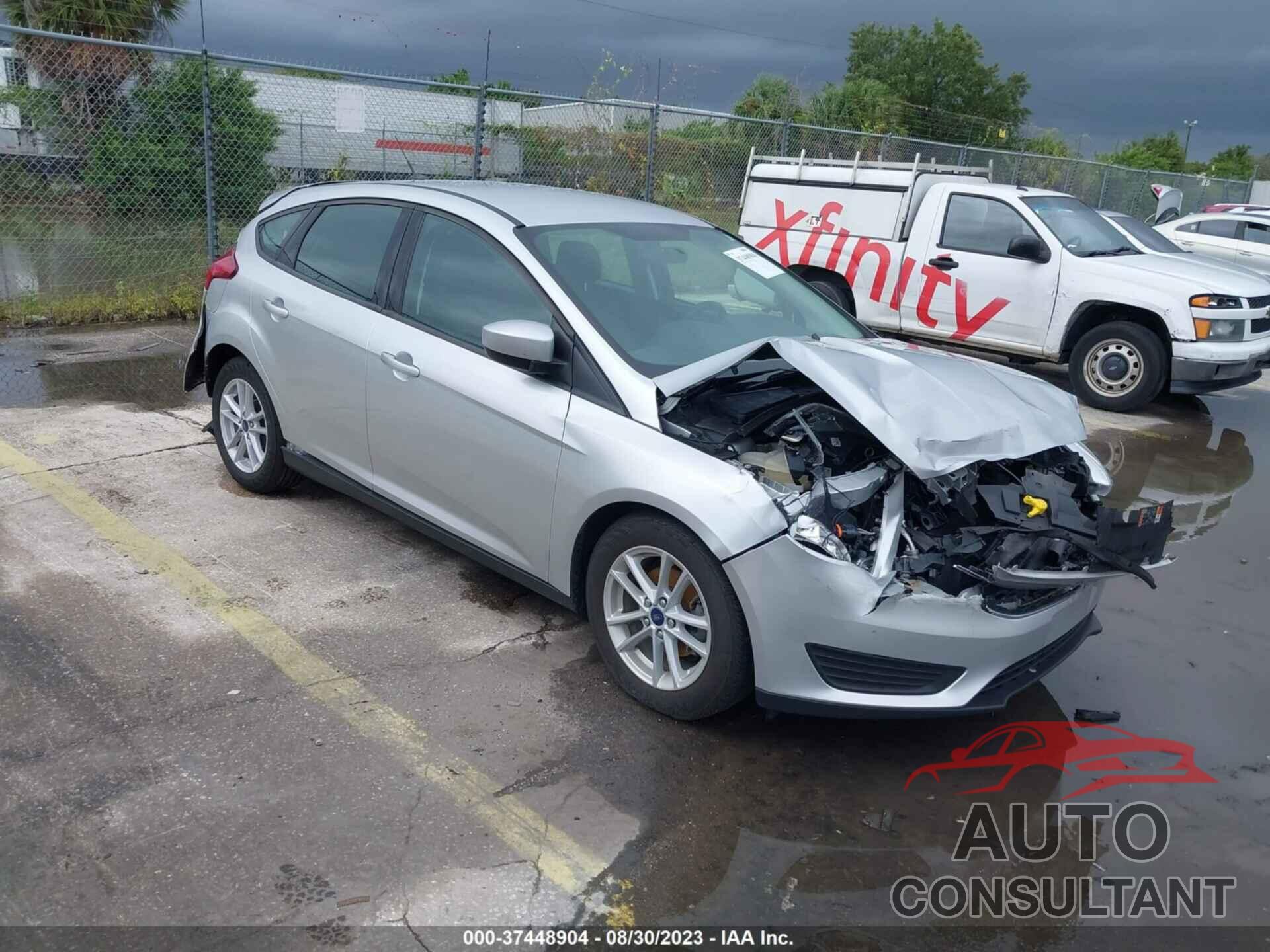 FORD FOCUS 2018 - 1FADP3K27JL299733