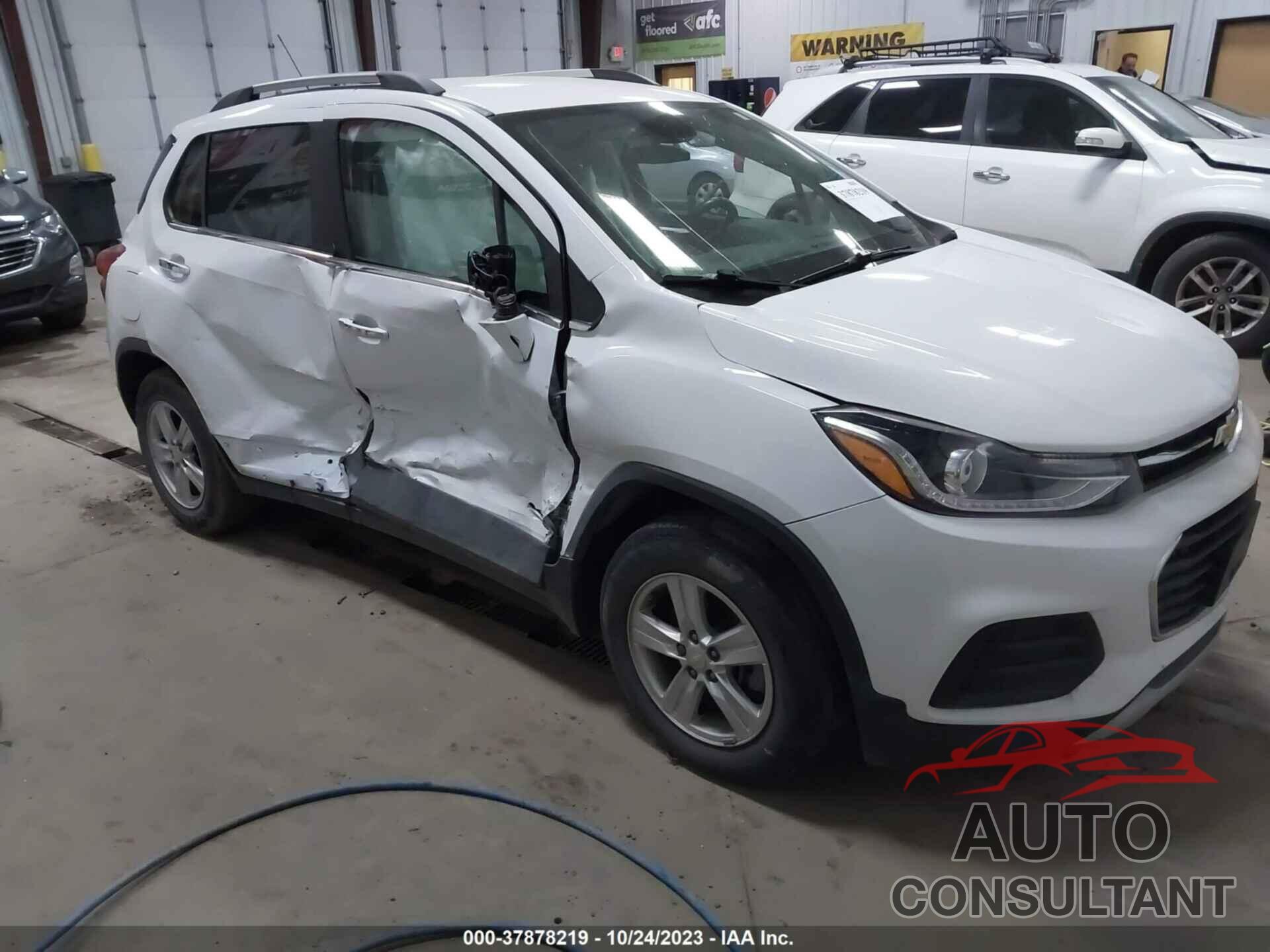 CHEVROLET TRAX 2018 - 3GNCJLSB1JL179476