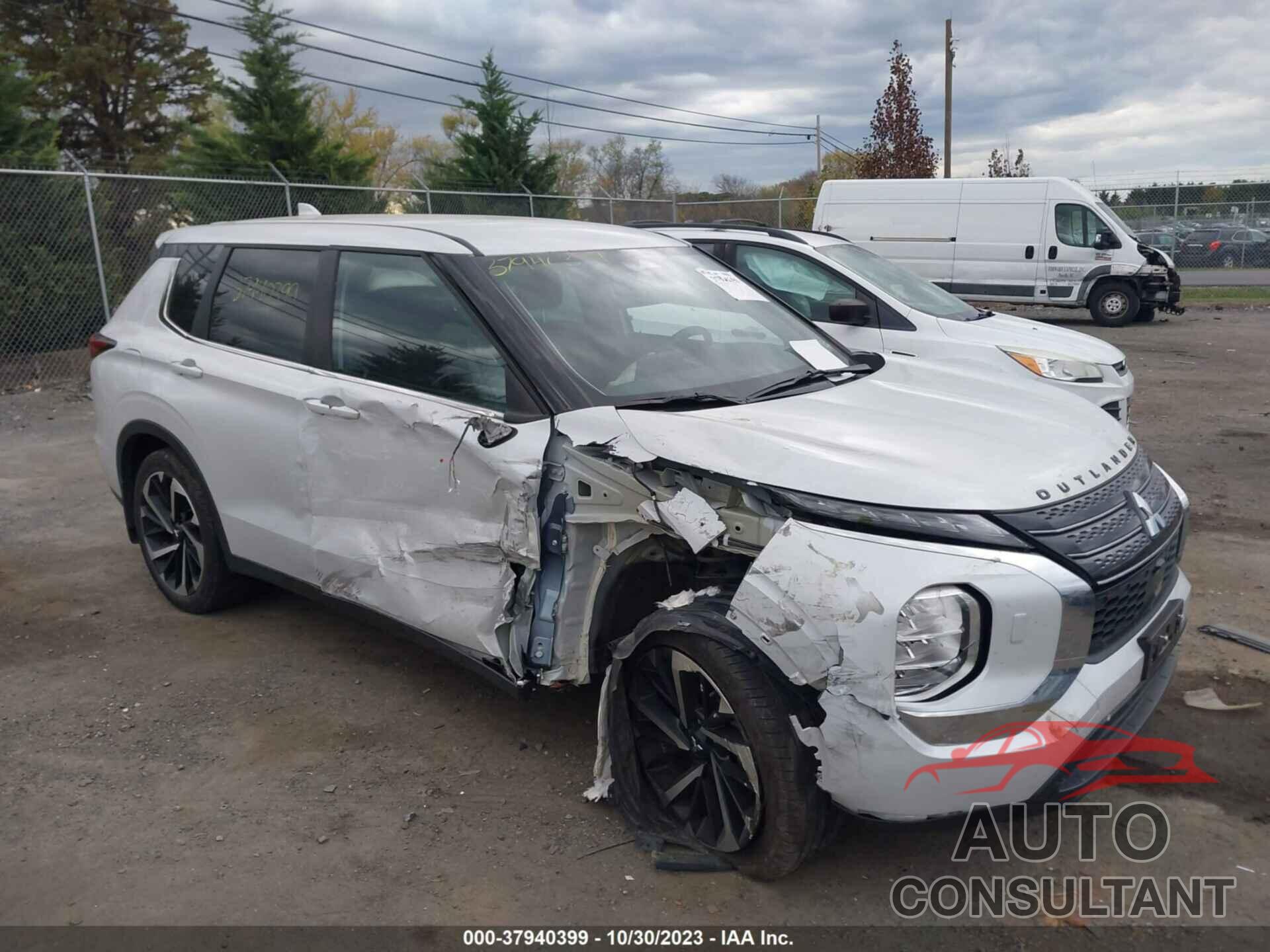MITSUBISHI OUTLANDER 2022 - JA4J4TA89NZ040864