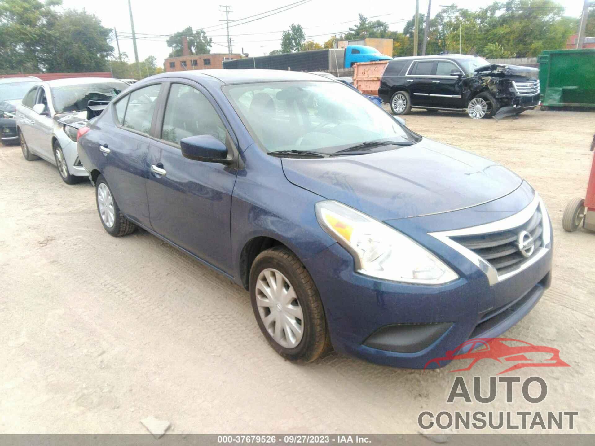 NISSAN VERSA 2019 - 3N1CN7APXKL854571