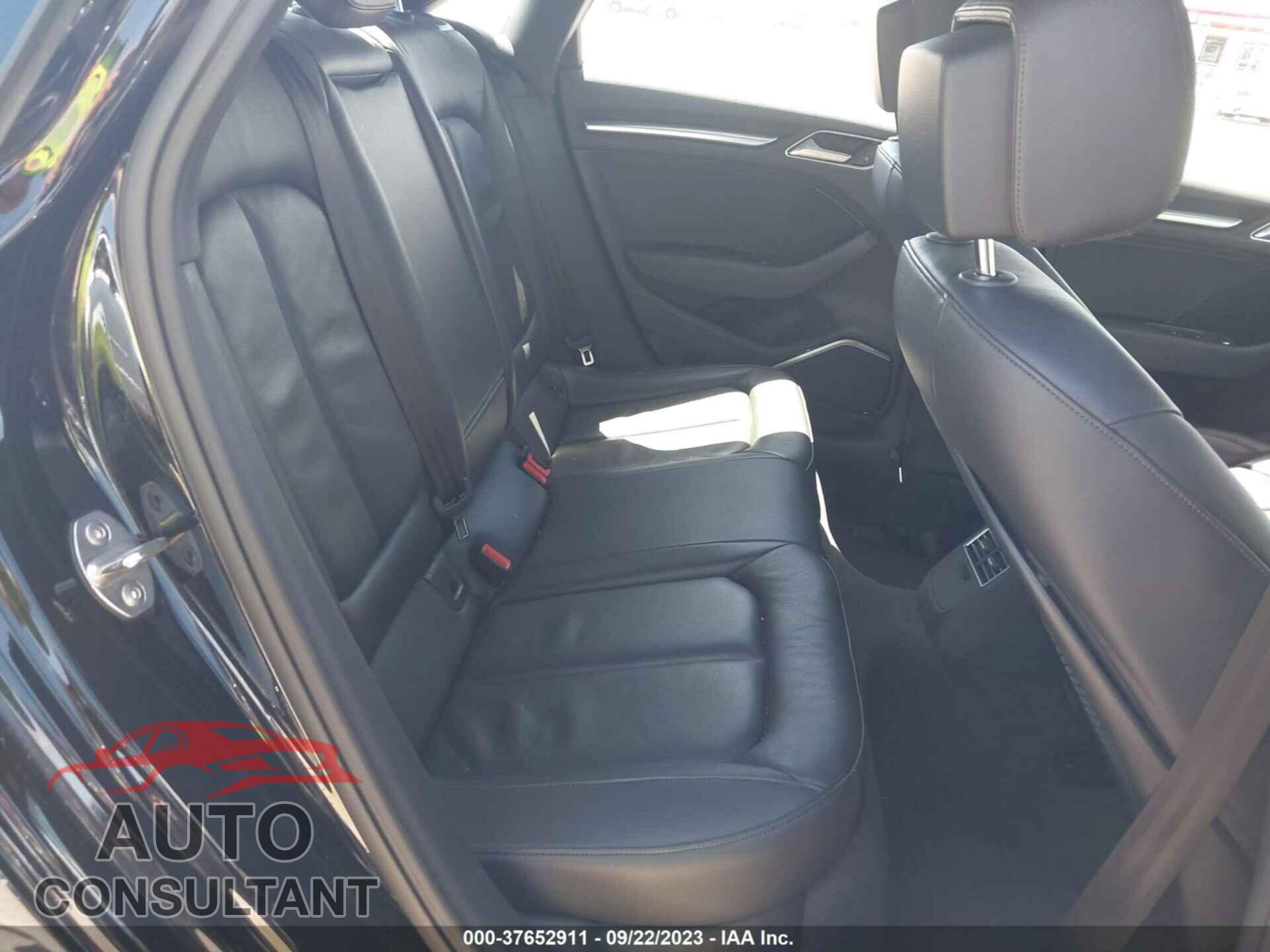 AUDI A3 2018 - WAUGUGFF2J1078621