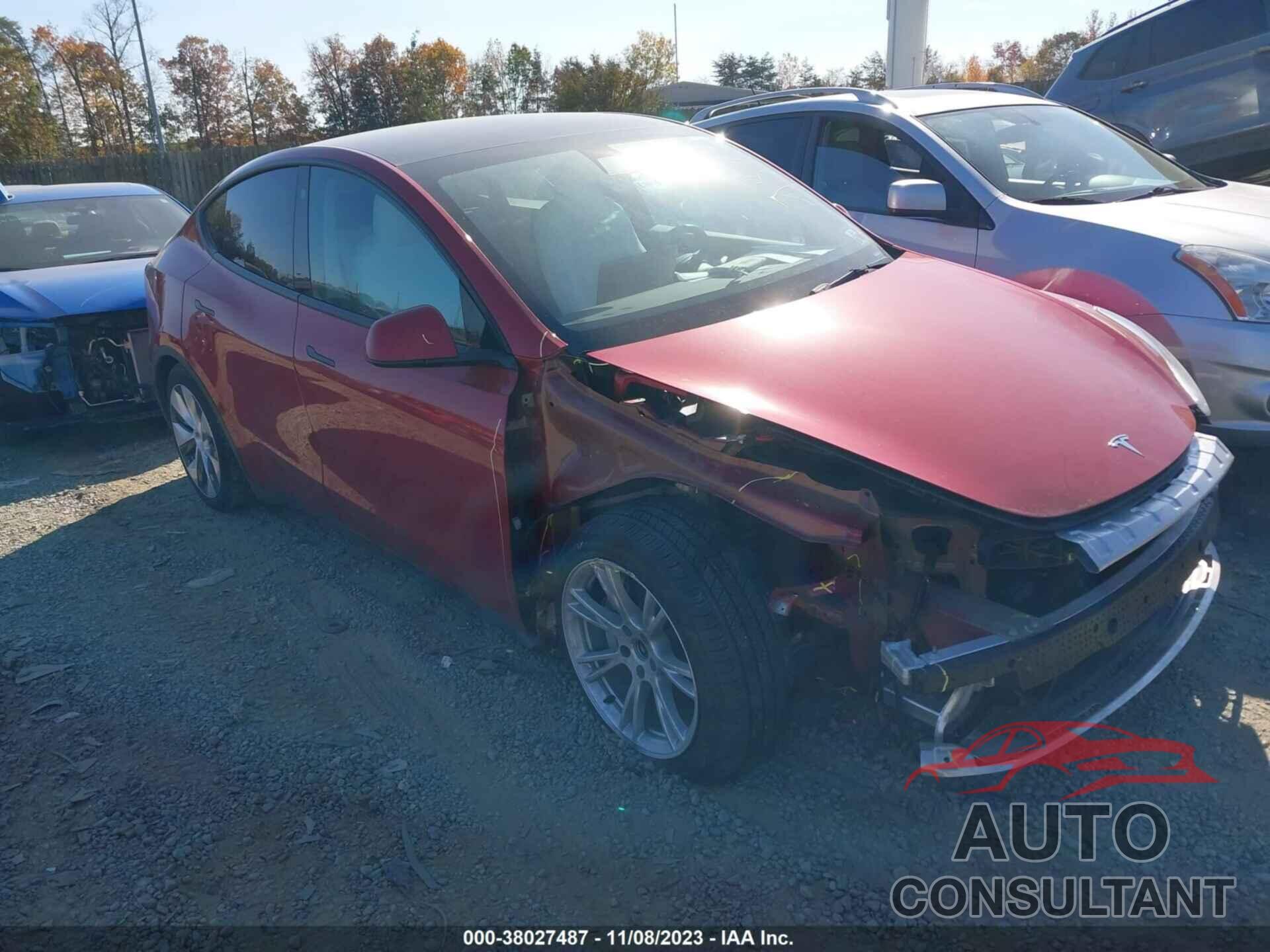 TESLA MODEL Y 2022 - 7SAYGDEE8NF357738