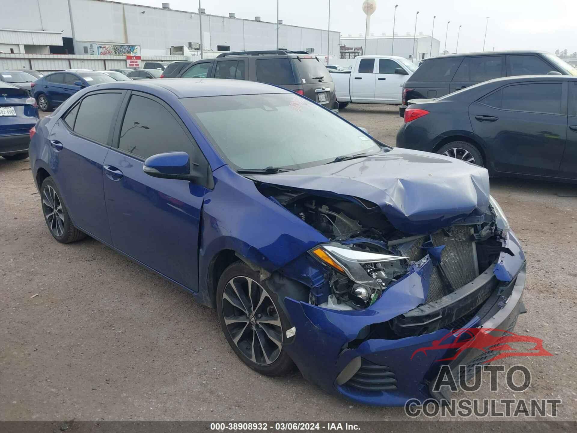 TOYOTA COROLLA 2018 - 5YFBURHEXJP770960