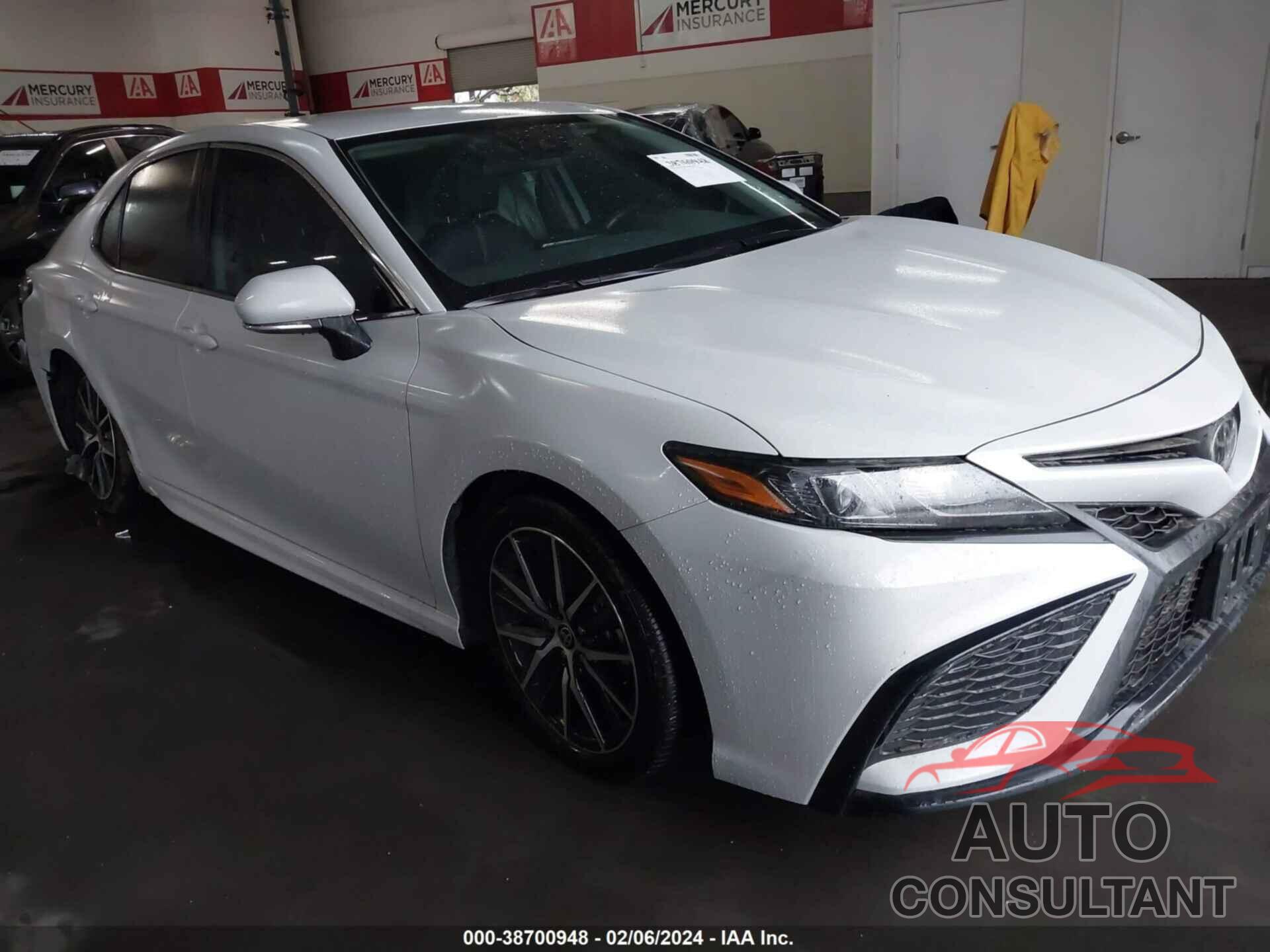 TOYOTA CAMRY 2023 - 4T1G11AK7PUO93888