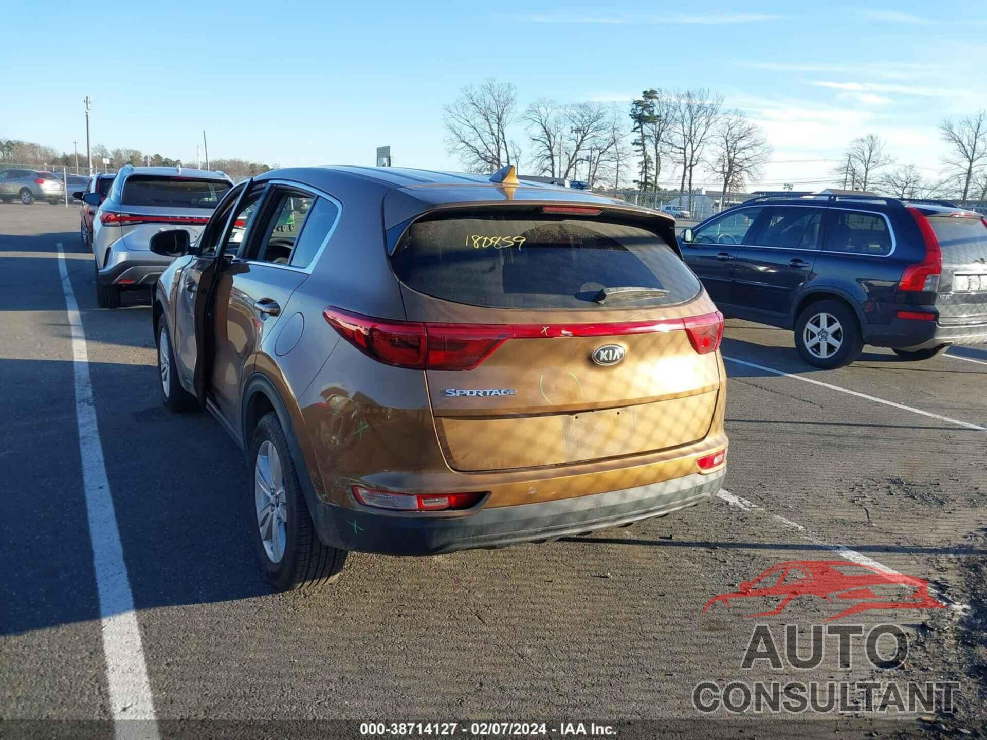 KIA SPORTAGE 2018 - KNDPMCAC6J7365563