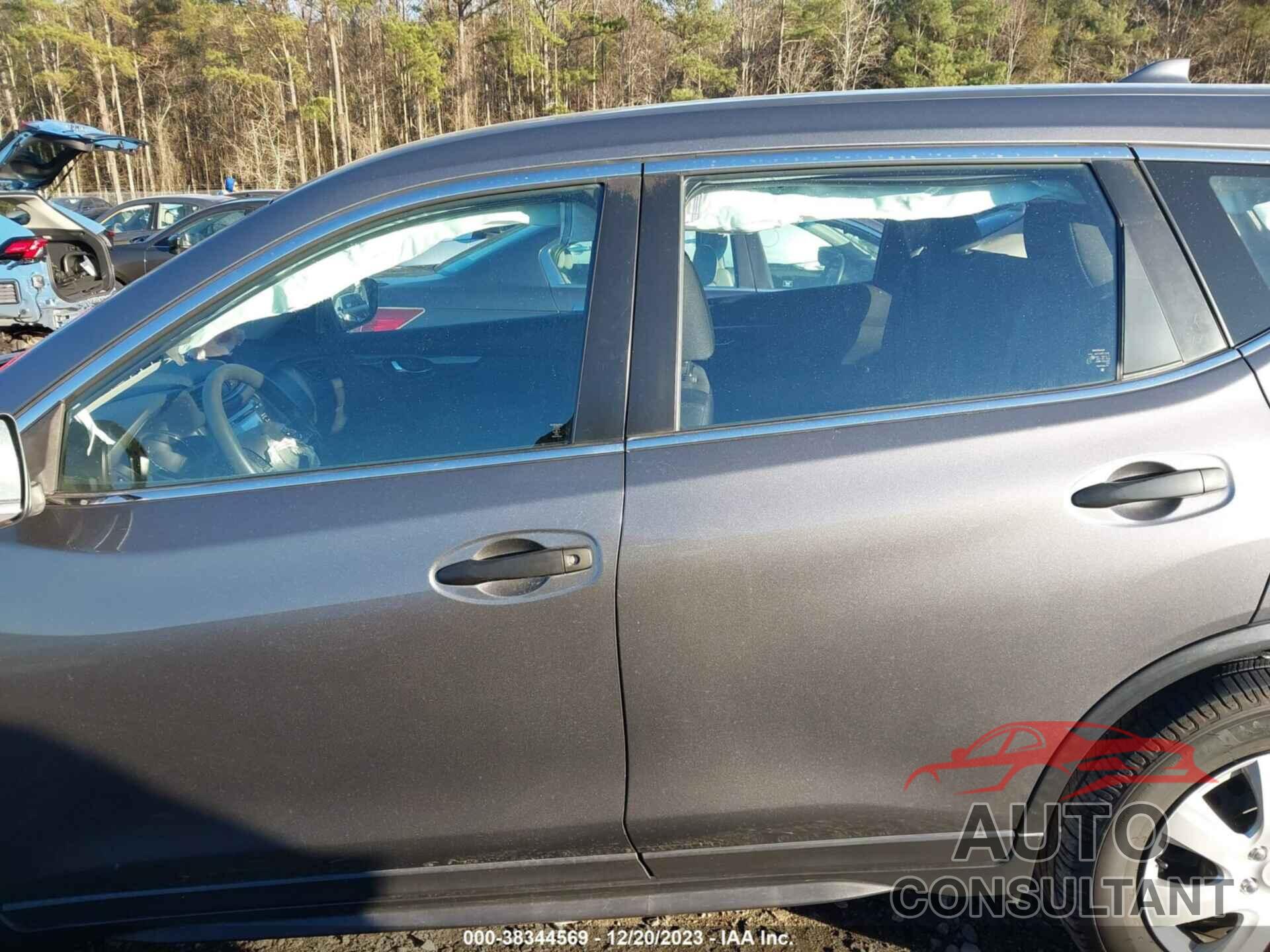 NISSAN ROGUE 2017 - JN8AT2MV8HW262293