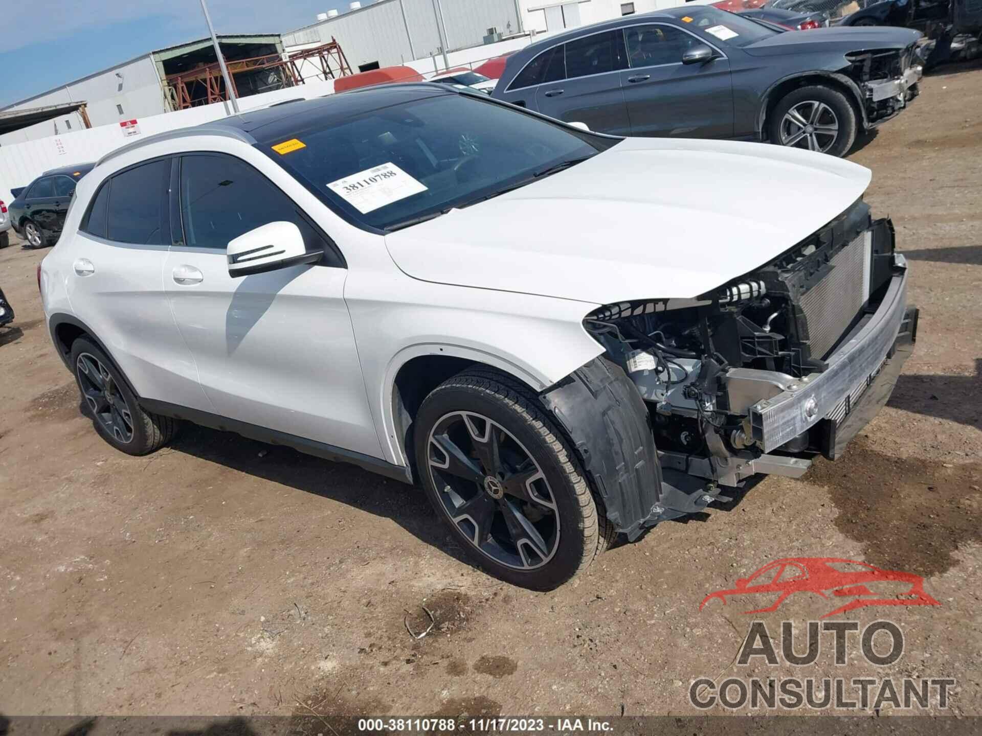MERCEDES-BENZ GLA 250 2019 - WDCTG4EB3KJ576621