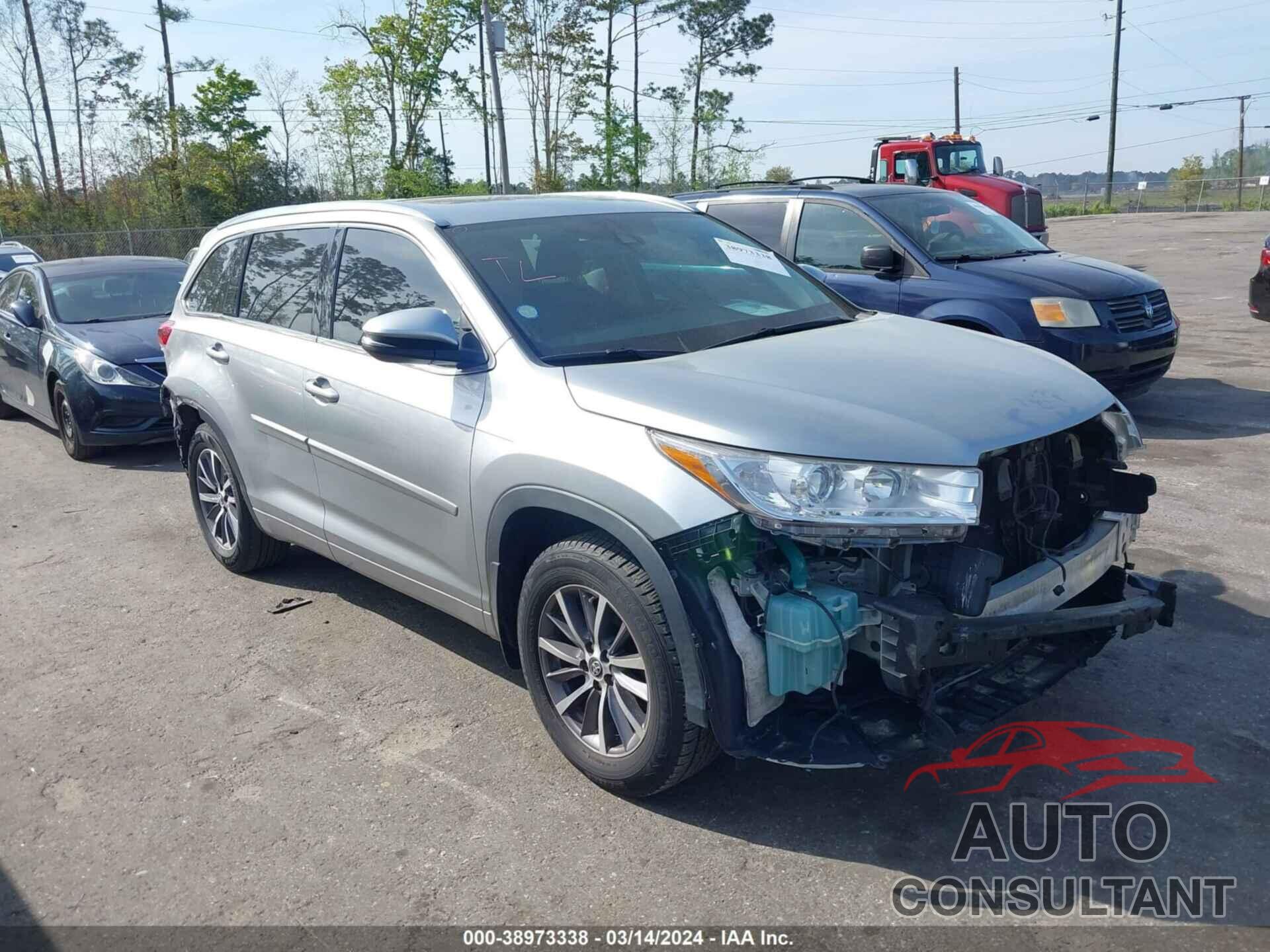 TOYOTA HIGHLANDER 2017 - 5TDJZRFH6HS383446