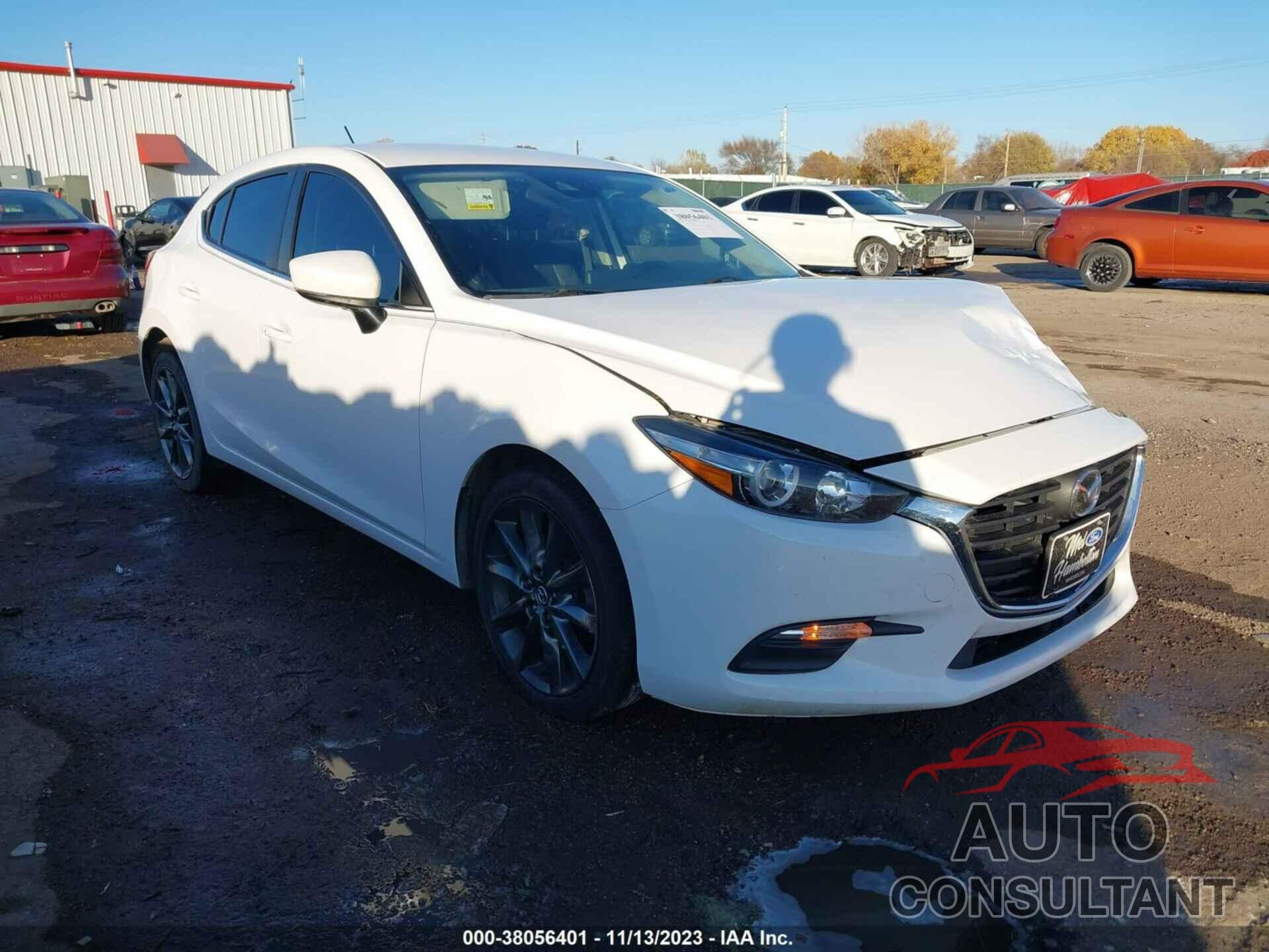 MAZDA MAZDA3 2018 - 3MZBN1L31JM270288