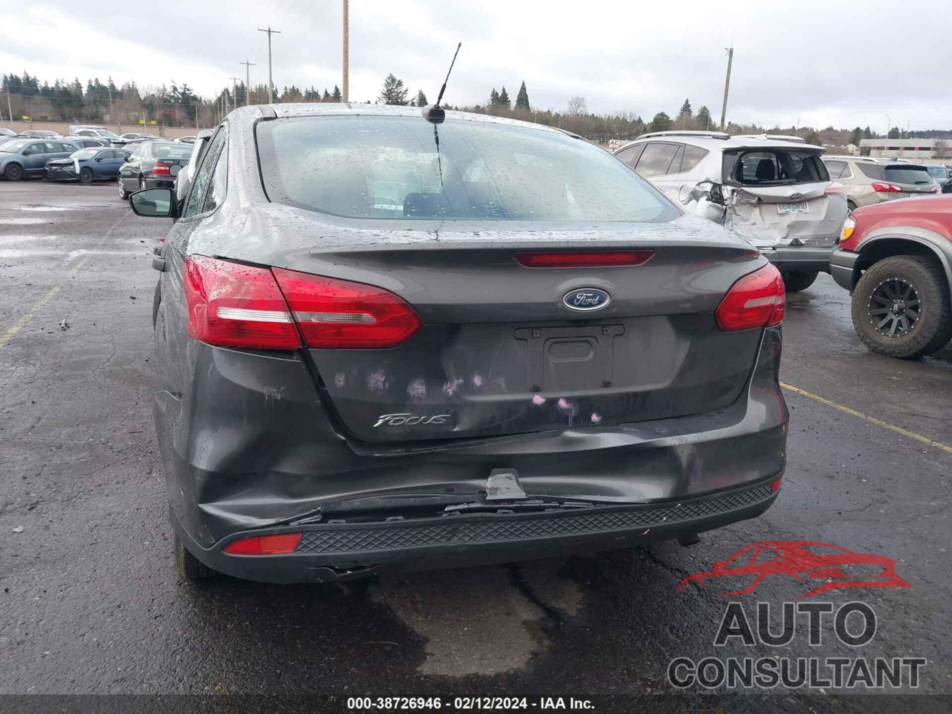 FORD FOCUS 2018 - 1FADP3E26JL313780